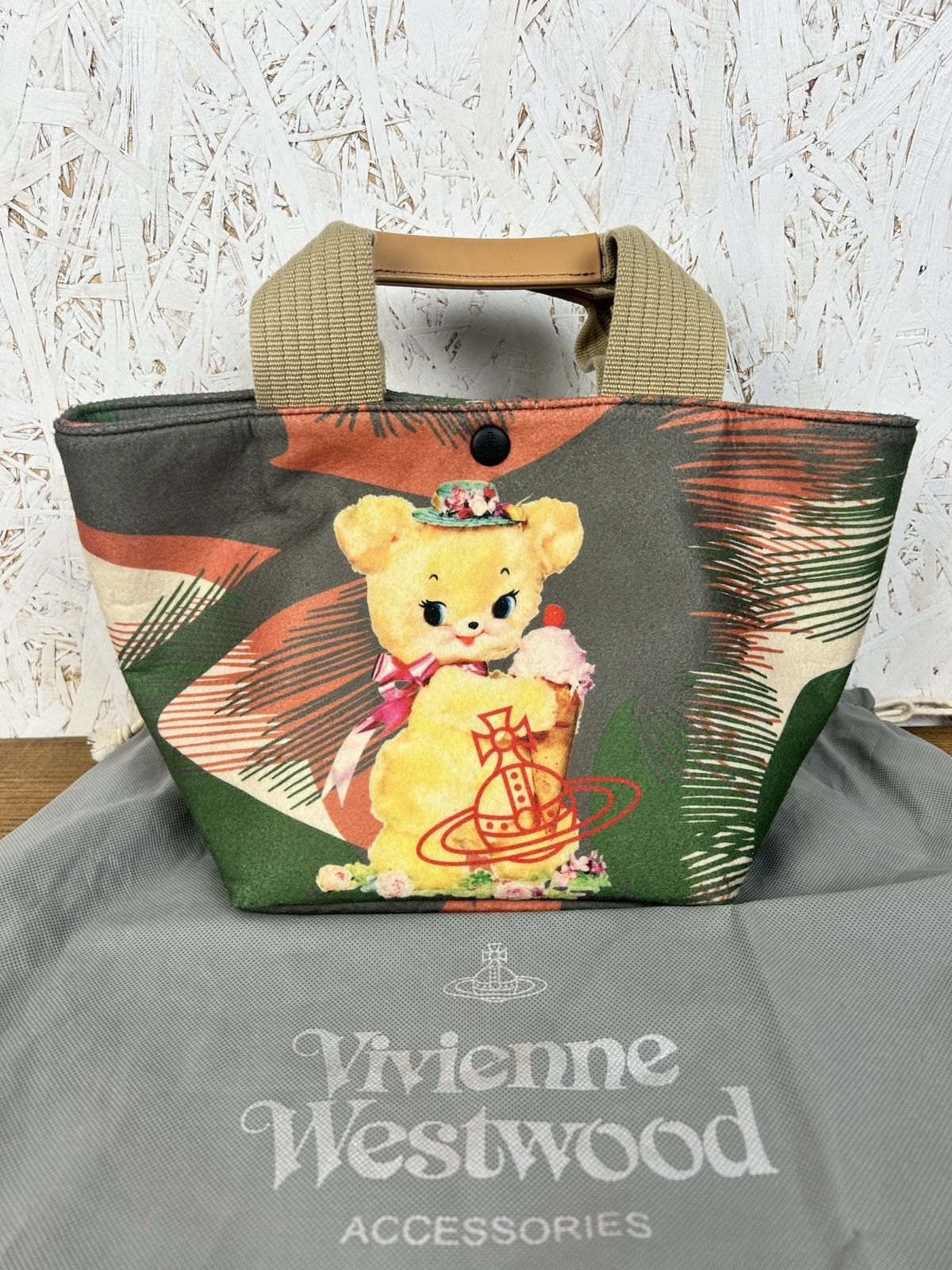 Vivienne Westwood Vivienne Westwood Creepy Teddy Bear Mini Tote Bag Handbag Size ONE SIZE - 1 Thumbnail