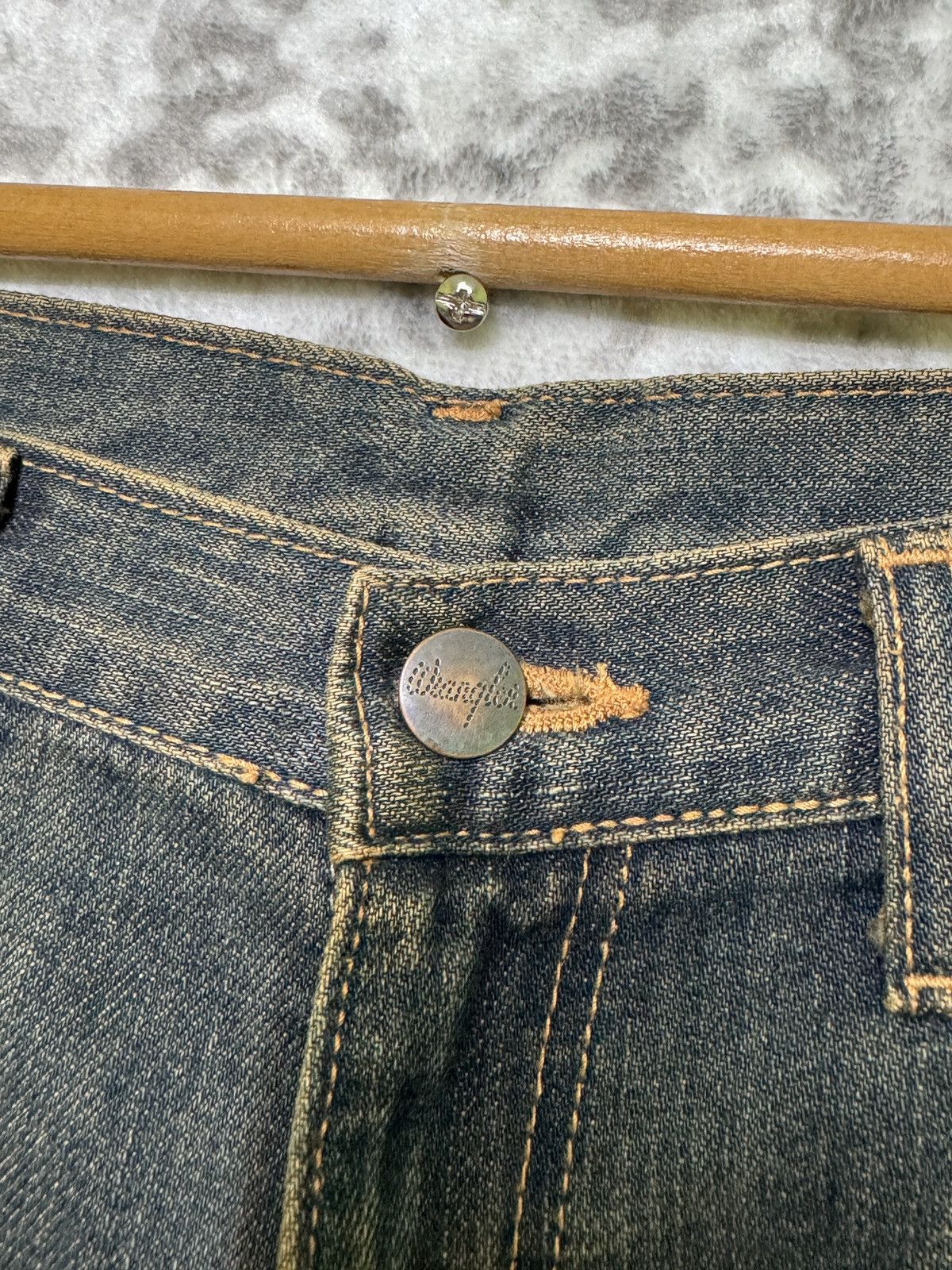 Vintage Lady Wrangler Bell Bottom 90s Sun Faded Grunge Denim Jeans Size US 28 / EU 44 - 9 Thumbnail