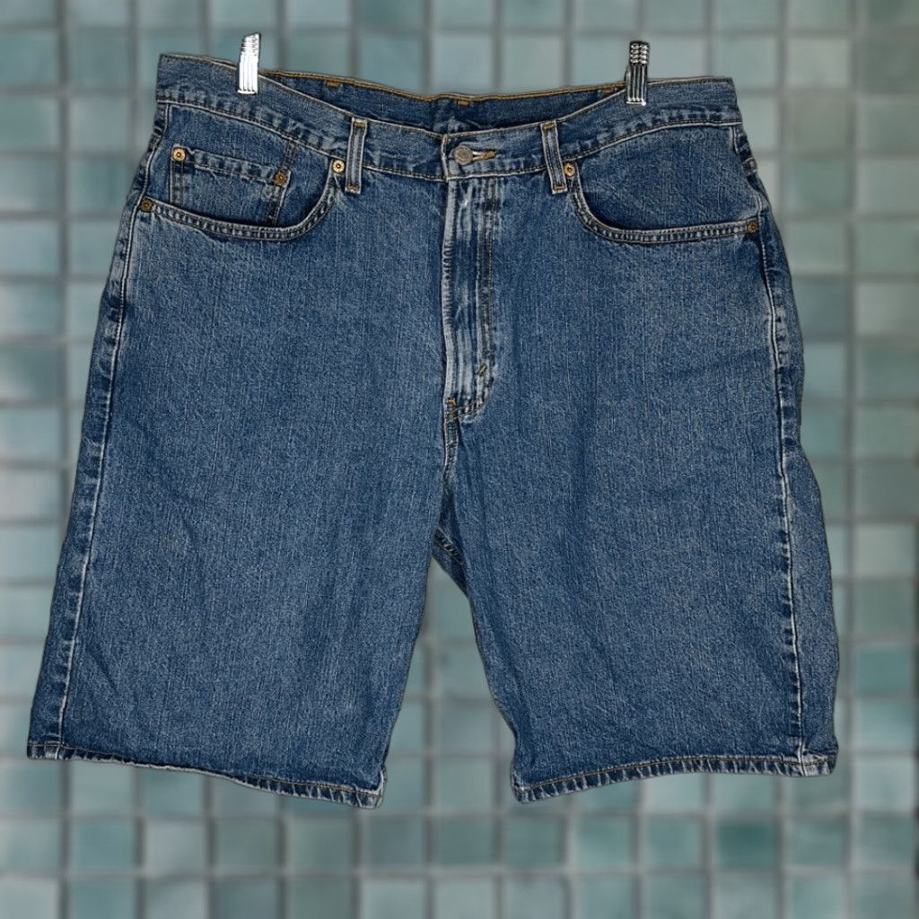 Levi's LEVI’S 569 Jeans Loose Straight Denim Regular Shorts 38 Jorts Skater Men Blue 38 Denim Regular Shorts Mens Size US 38 / EU 54 - 1 Thumbnail