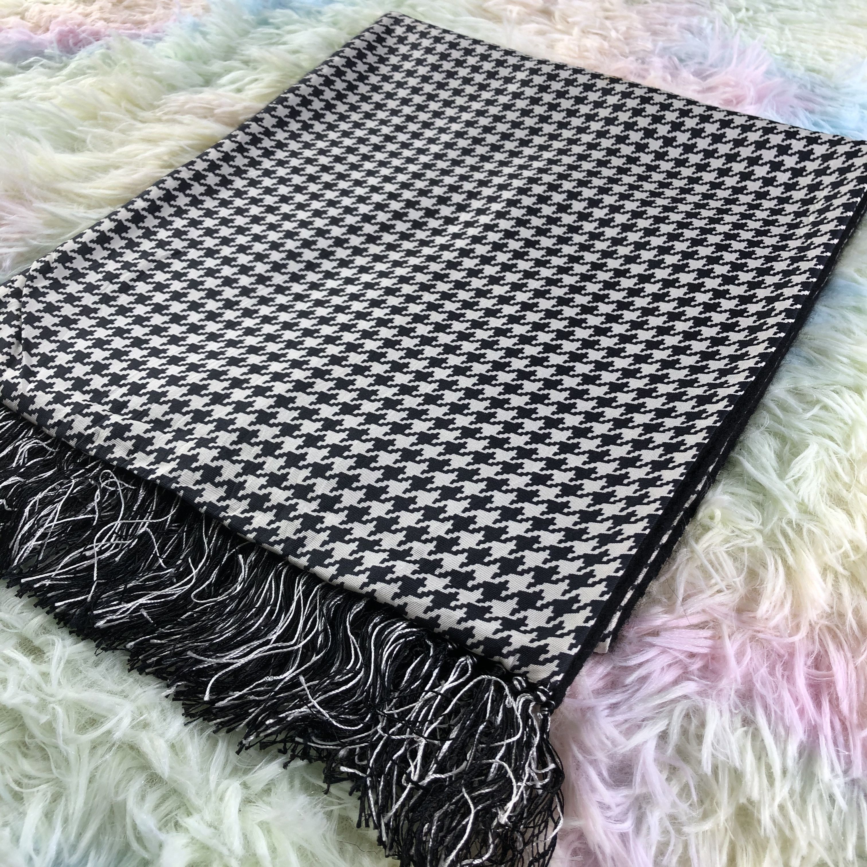 Aquascutum Aquascutum Wool Silk Scarf / Muffler / Neckwear - KM429 Size ONE SIZE - 3 Thumbnail