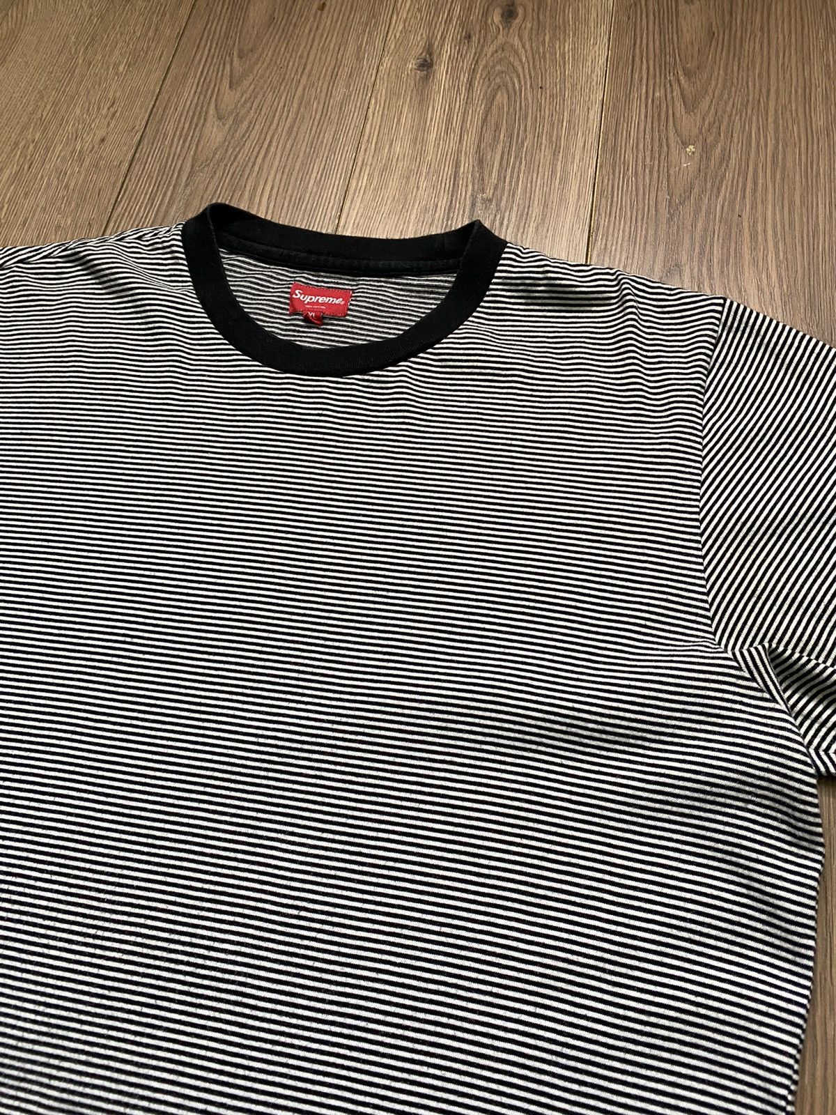 Supreme Vintage Supreme Big Logo Striped T-shirt Size XL Size US XL / EU 56 / 4 - 5 Thumbnail