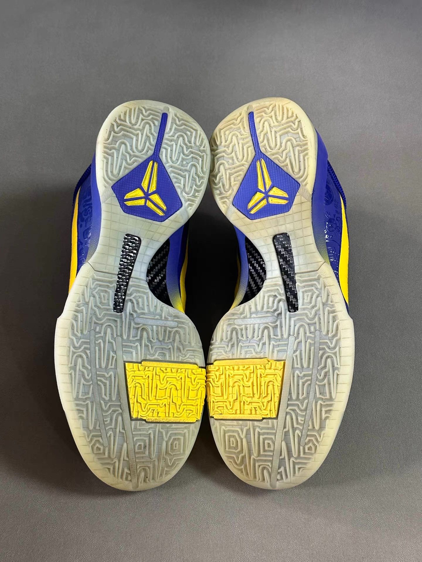 Nike Nike Kobe 5 Protro 5 Rings Ｑ20 Size US 8.5 / EU 41-42 - 3 Thumbnail