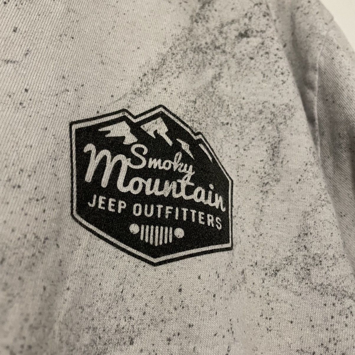 Jeep Smoky Mountain Jeep Outfitters Gray Short Sleeve Graphic Tee Size US XL / EU 56 / 4 - 3 Thumbnail