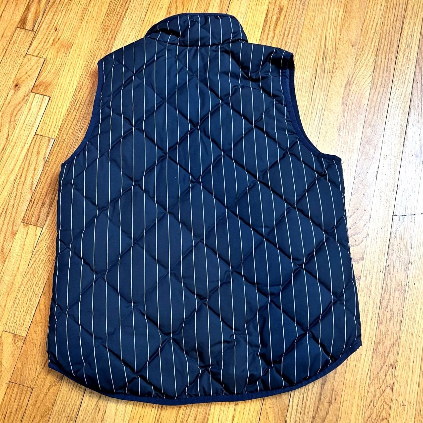 J.Crew J. Crew Down Puffer Vest Womens Small Navy Blue Striped Quilted Vest Ladies S Navy Blue Quilted Puffer J. Crew Women Size S / US 4 / IT 40 - 3 Thumbnail