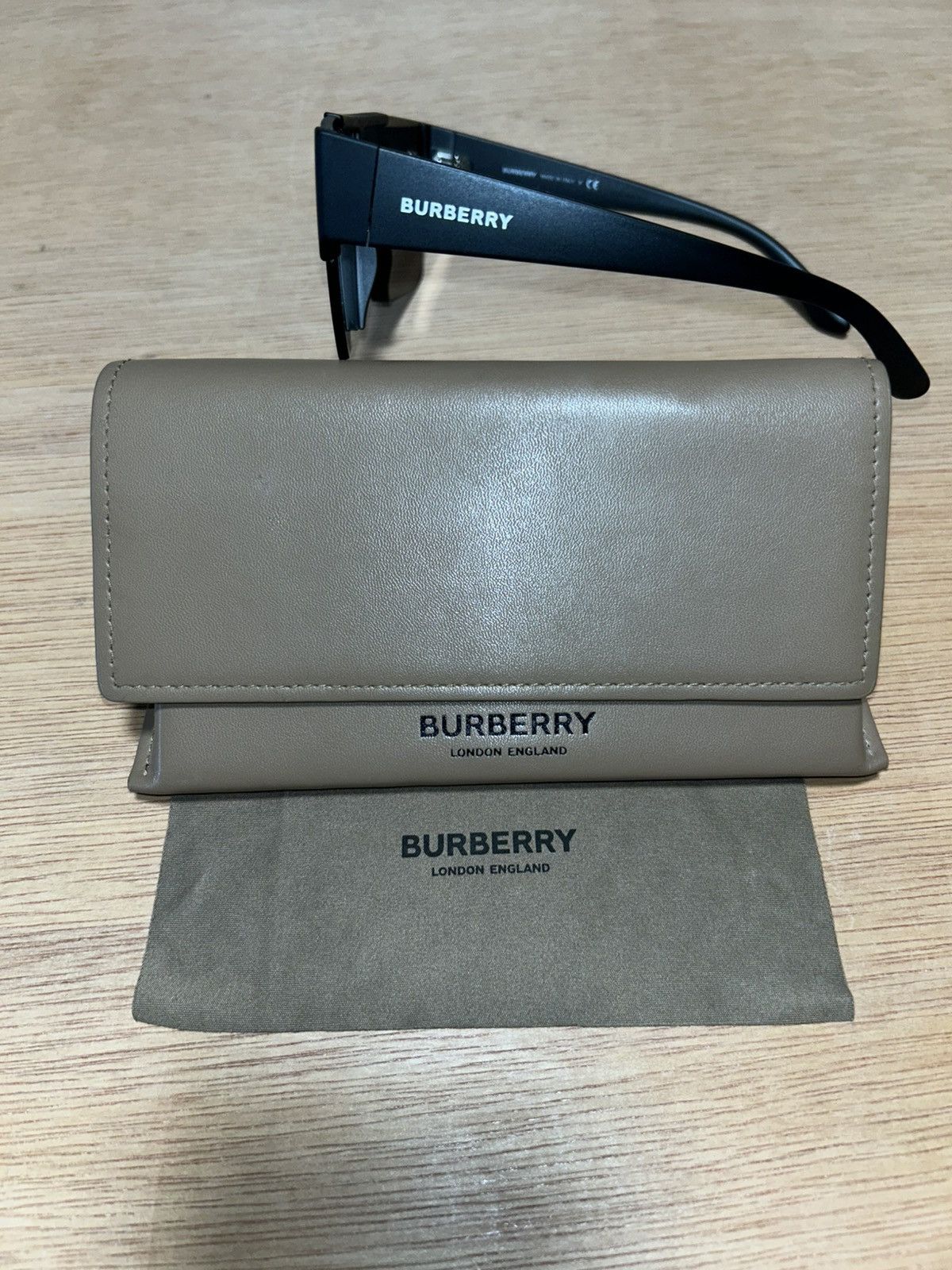 Burberry BURBERRY BE4291 Size ONE SIZE - 2 Thumbnail