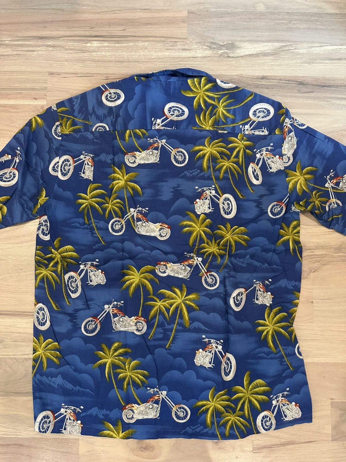 Pacific Legend Vintage Pacific Legend Motorcycle Hawaiian Shirt Size XL Size US XL / EU 56 / 4 - 7 Thumbnail