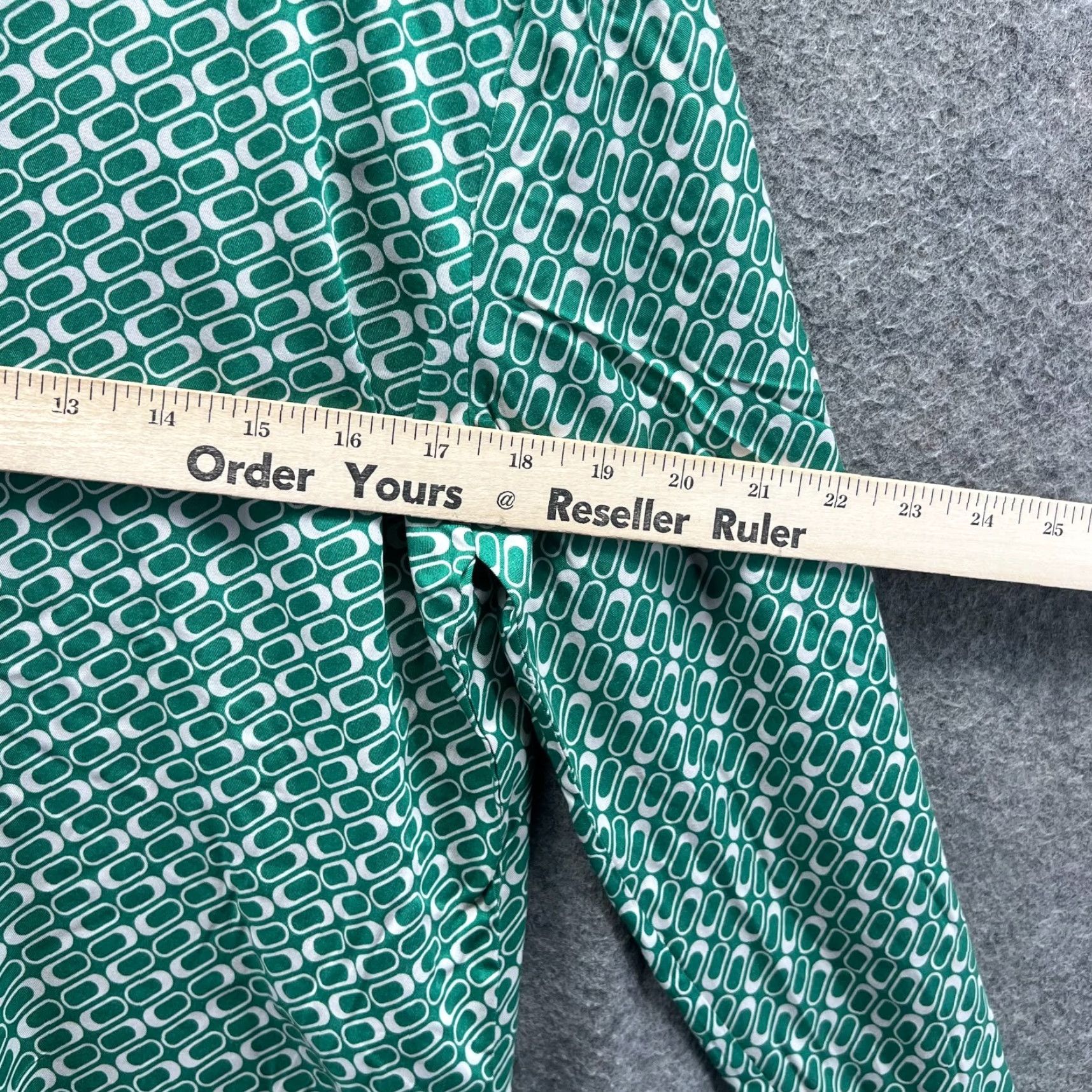 Theory Theory Shirt Women Petite Green Pattern Geometric Silk Button-Up Shirt Sunaya HP 325 Size S / US 4 / IT 40 - 3 Thumbnail