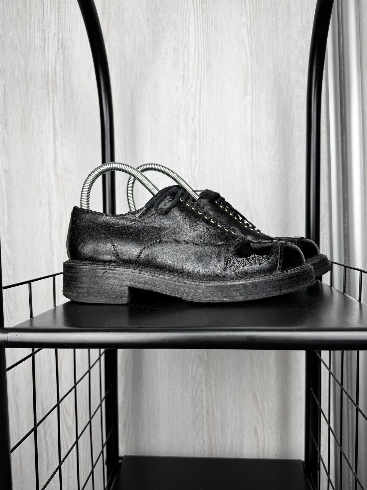 Chanel CHANEL 'CC' Logo Utah Eagle Oxford Vintage Shoes size 39C Size US 8 / IT 38 - 4 Thumbnail