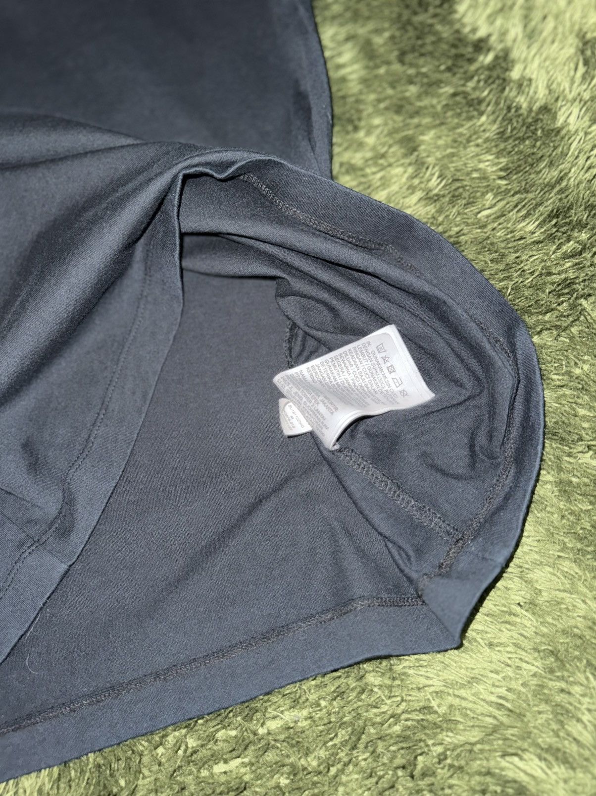 Nike [M] Nike Tokyo Textured Swoosh Logo T-Shirt Navy Size US M / EU 48-50 / 2 - 7 Thumbnail