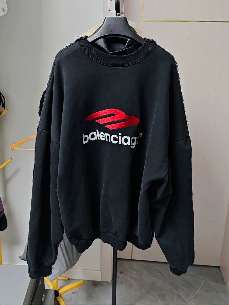 Balenciaga Balenciaga 23 FW 2-in-1 tape 3 B to make old hoodies 2502-N Size US XXS / EU 40 - 2 Thumbnail