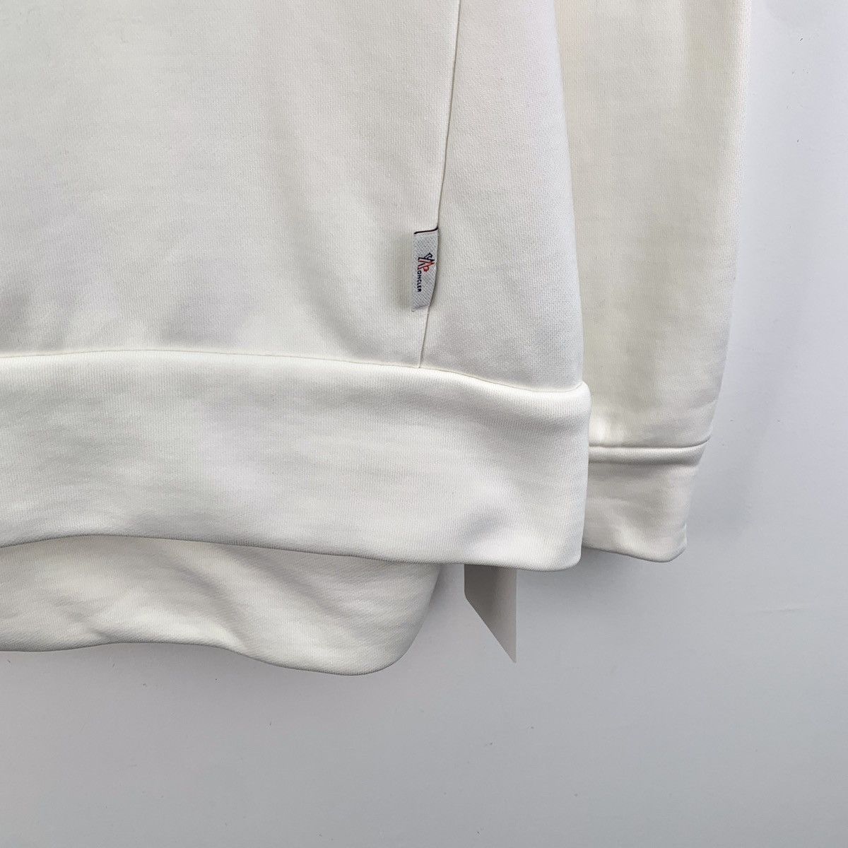 Moncler Moncler Logo Flocked Hooded Drawstring Sweatshirt K26WX Size US M / EU 48-50 / 2 - 5 Thumbnail