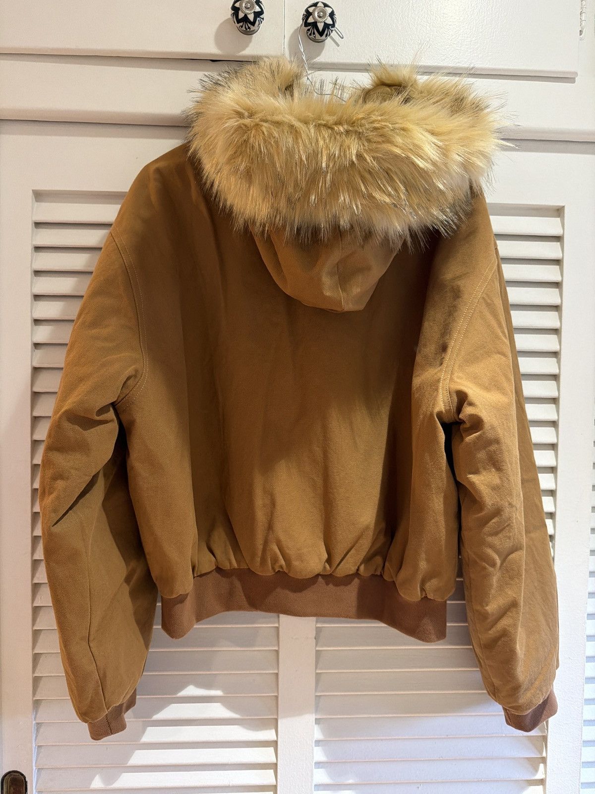 Praying Praying fur lined hood zip up work jacket small Size US S / EU 44-46 / 1 - 1 Thumbnail