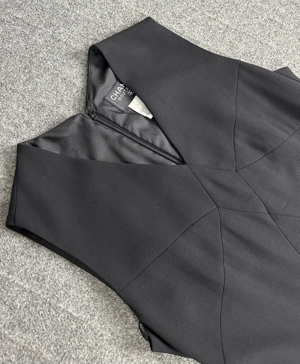 Chanel Chanel - Karl Lagerfeld S/S98 V-Neck Narrow Waist Wool Dress Size XS / US 0-2 / IT 36-38 - 7 Thumbnail