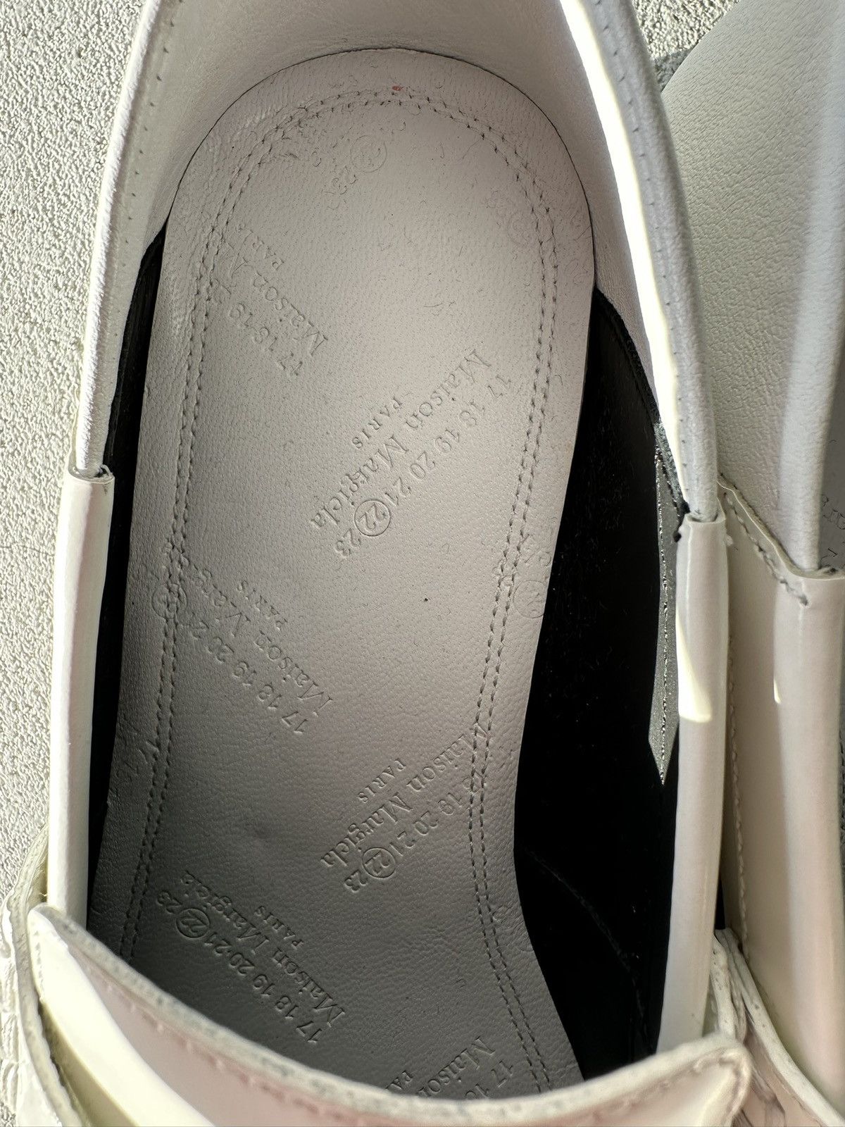 Maison Margiela Maison Margiela White Stitch Leather ‘Camden’ Penny Loafers Size US 5 / IT 35 - 4 Thumbnail