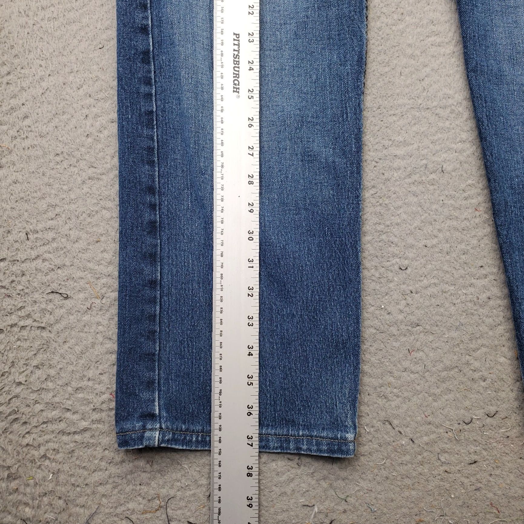 Levi's Levi's 505 Straight Leg Jeans Mens Size 38 Blue Denim 5-Pocket Medium Wash Red Tab - 27 Inseam, 18.5" Waist, 37" Outseam, Cotton, Regular Fit Size US 38 / EU 54 - 3 Thumbnail