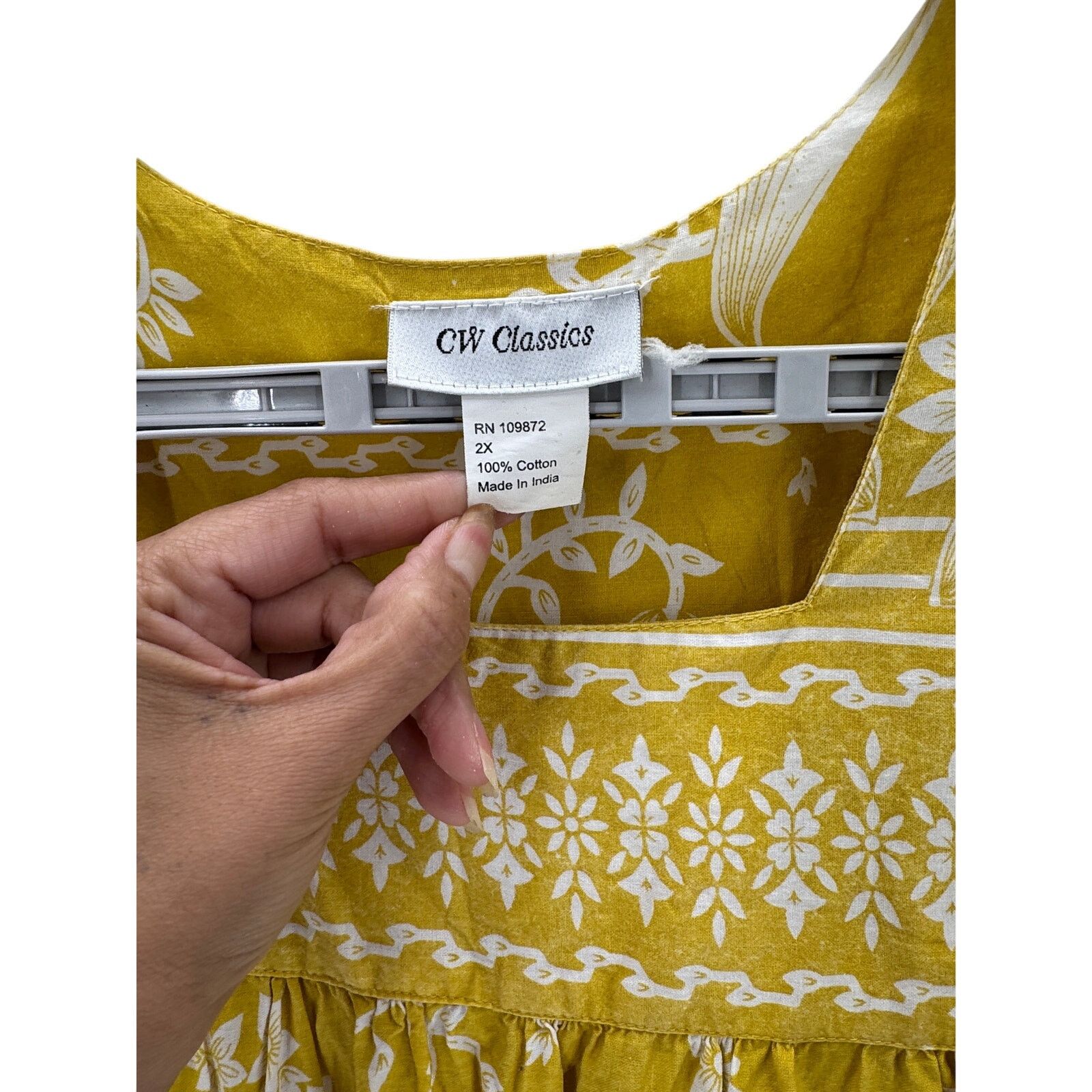 Other CW Classics House Dress Size 2X Yellow batik flowy pockets Size XXL / US 16-18 / IT 52-54 - 4 Thumbnail