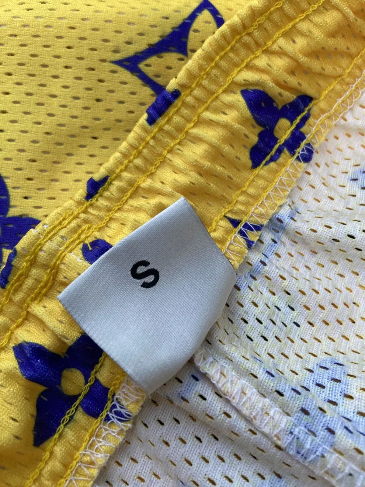 Bravest Studios ⚡ Bravest Studios LA Lakers LV Yellow Shorts S Small NEW⚡️ Size US 28 / EU 44 - 5 Thumbnail