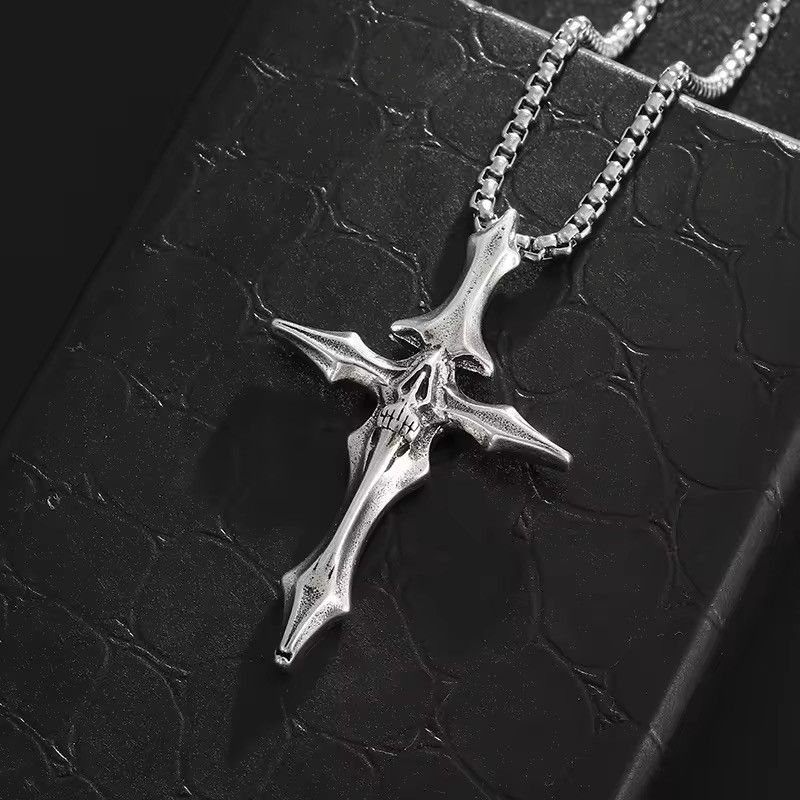 Jewelry × Vintage Retro Gothic Devil Skull Grimace Cross Pendant Necklace Size ONE SIZE - 5 Thumbnail