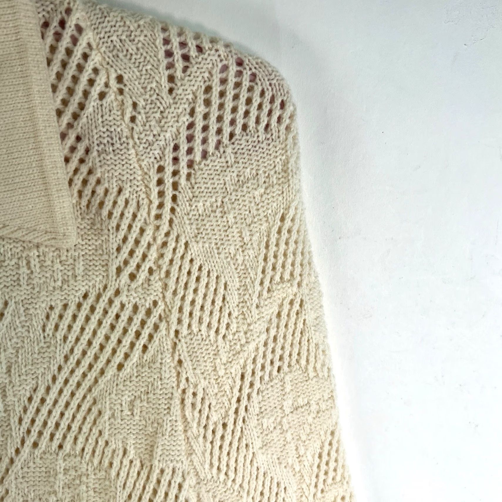 Vintage VINTAGE Sidney Gould 80's Knit Poncho Shawl Womens One Size Ivory Fringe Bohemian Size ONE SIZE - 2 Thumbnail