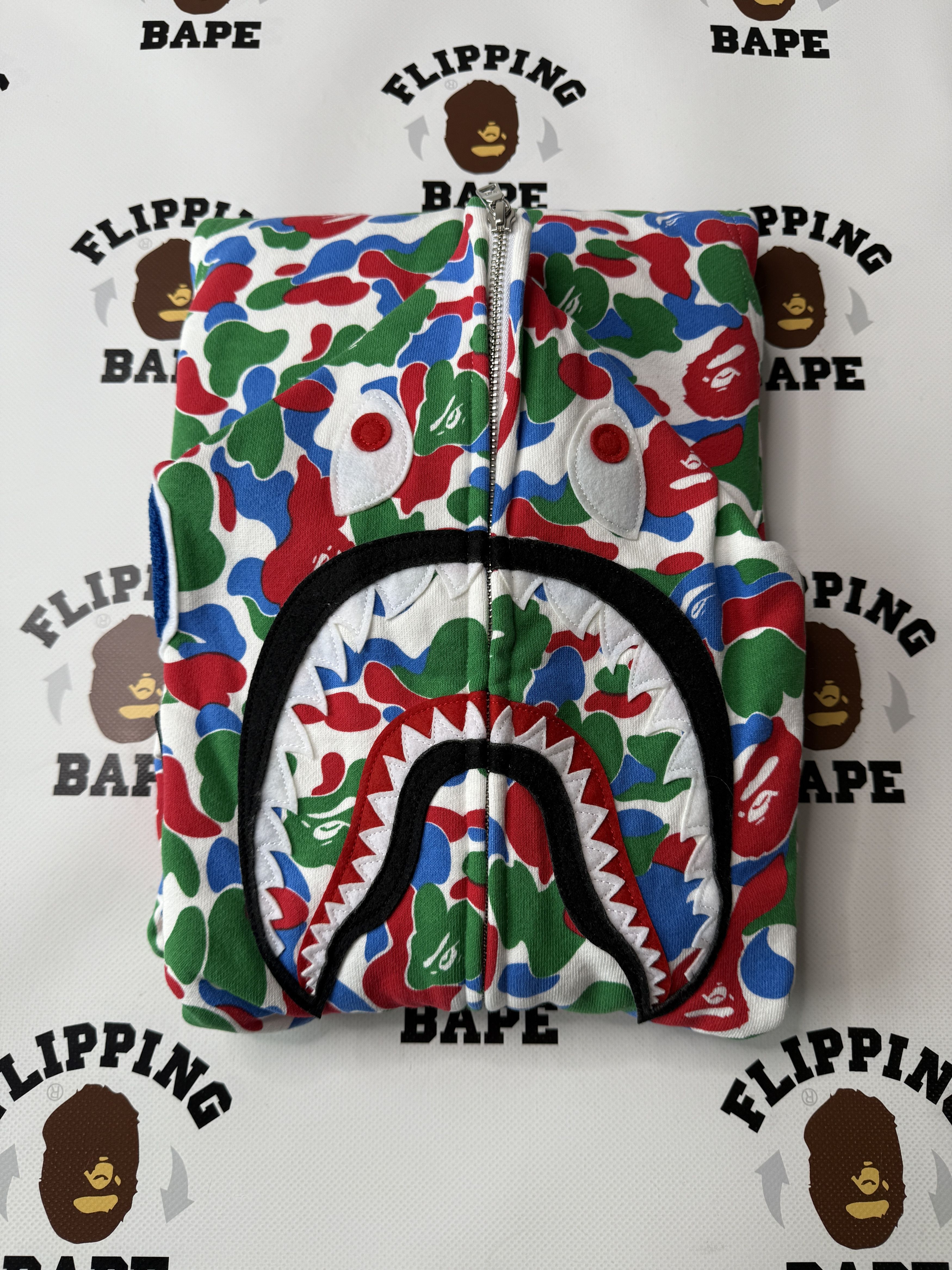 Bape BAPE QINGDAO SEPARATE SHARK FULL ZIP HOODIE Size US M / EU 48-50 / 2 - 16 Thumbnail