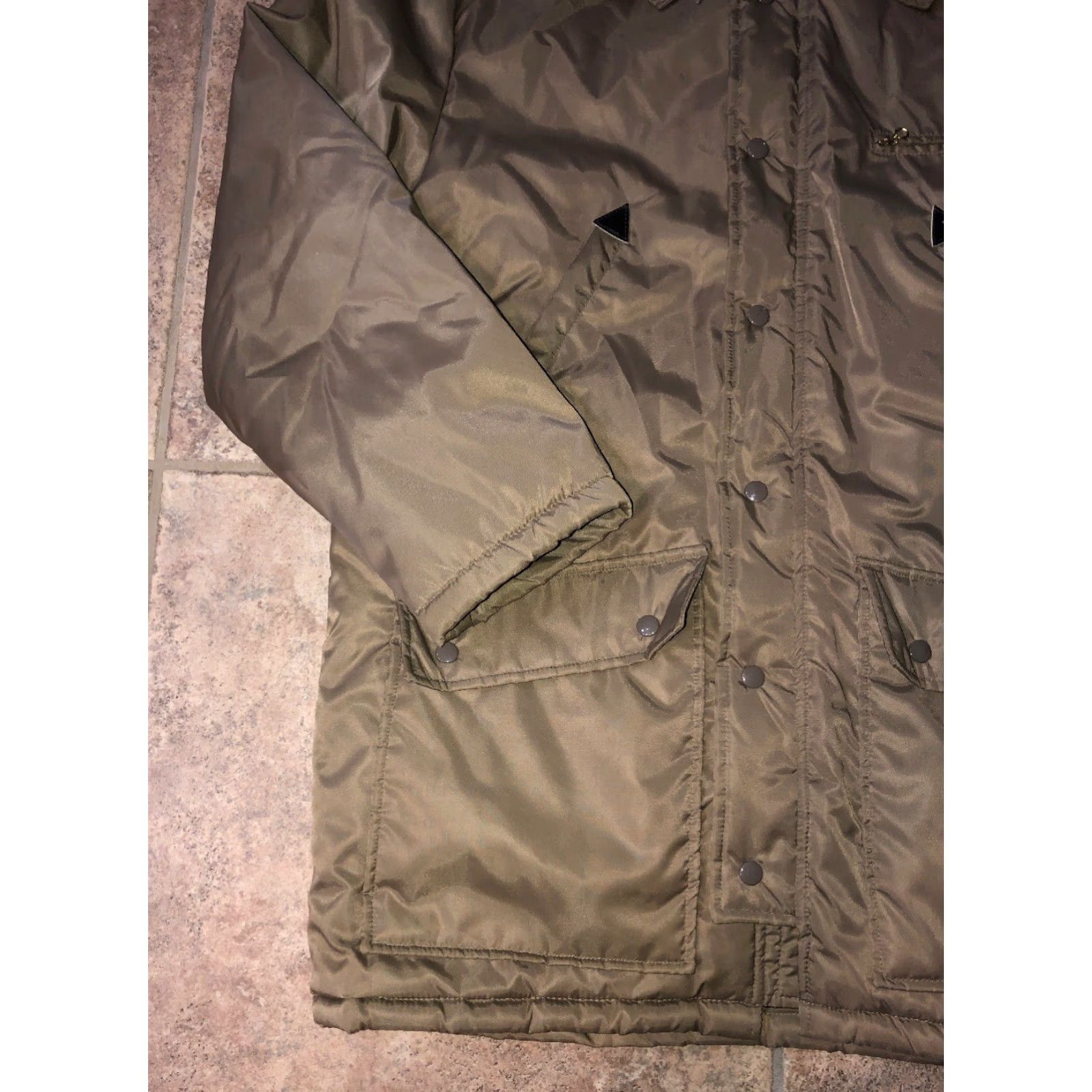 Vintage VINTAGE Windbreaker Jacket Mens Quilted Warm Full Zip Hooded Size M Brown Waterproof Water Resistant Casual Nylon Hooded Full Zip Jacket Size US M / EU 48-50 / 2 - 3 Thumbnail