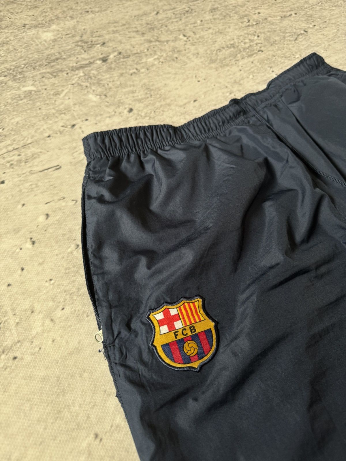 Nike × Vintage NIKE FCB BARCELONA NYLON VINTAGE K OVERSIZE BAGGY FIT PANTS Size US 32 / EU 48 - 6 Thumbnail