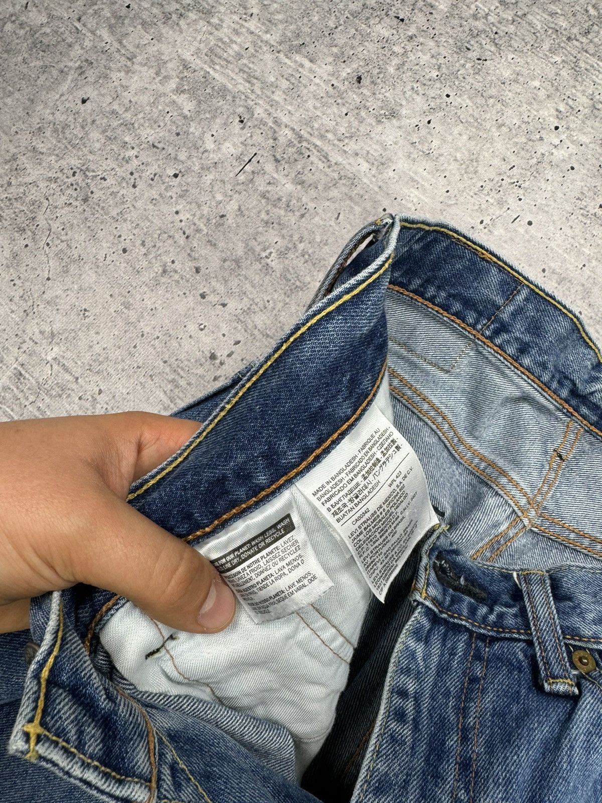 Levi's × Vintage Vintage Levi’s 751 Y2K Blue Stonewashed Denim Jeans Pants Size US 32 / EU 48 - 13 Thumbnail