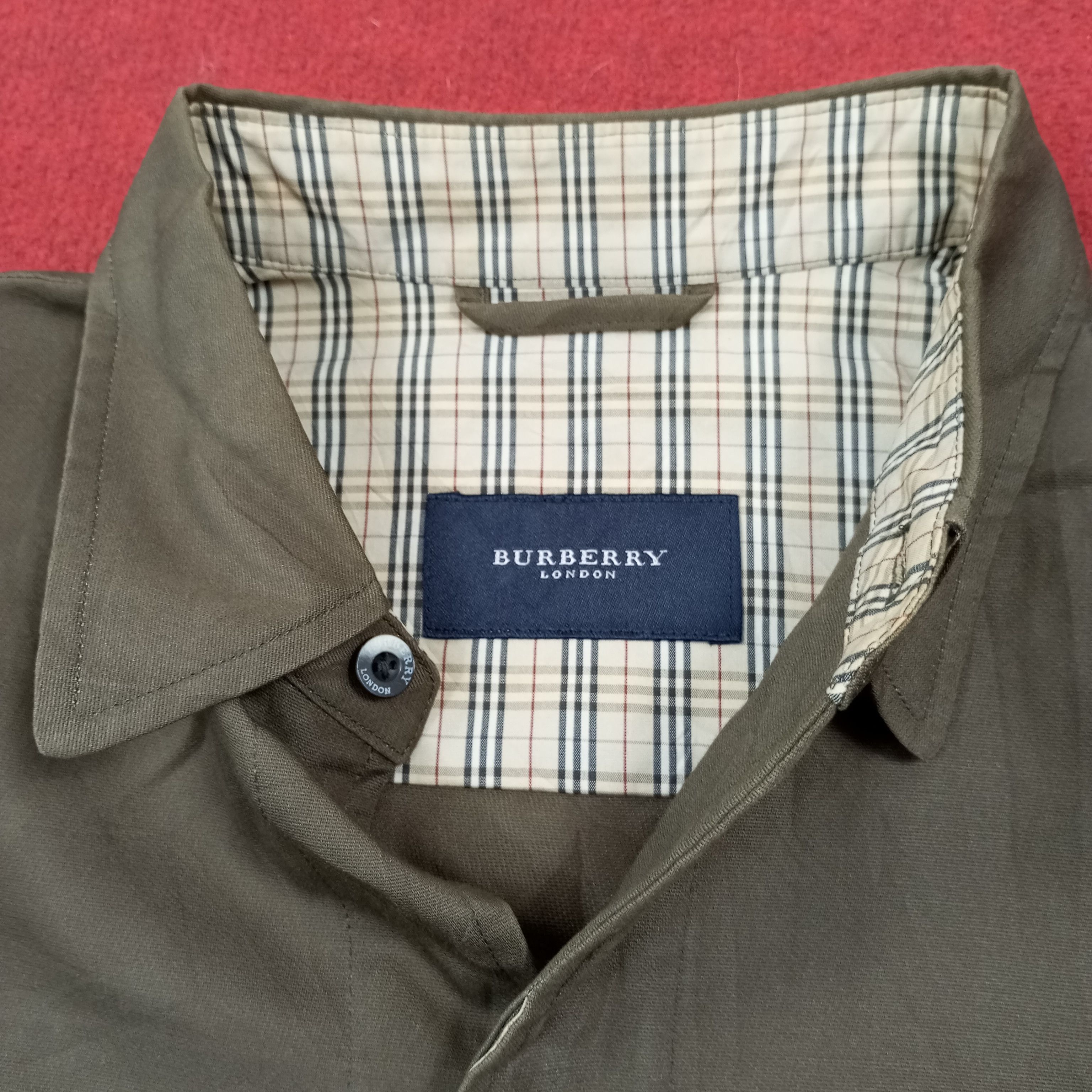 Burberry Burberry London Fashion Brand Custom Art Shirt Size US L / EU 52-54 / 3 - 5 Thumbnail