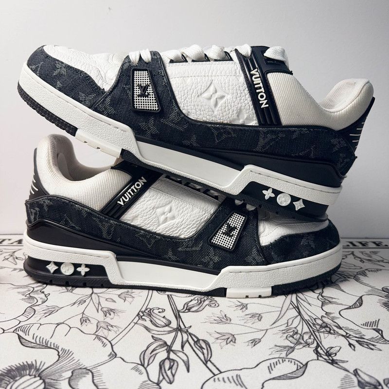 Louis Vuitton Louis Vuitton Trainer Panda Low Top Sneakers 0079 Size US 9.5 / IT 39.5 - 9 Thumbnail