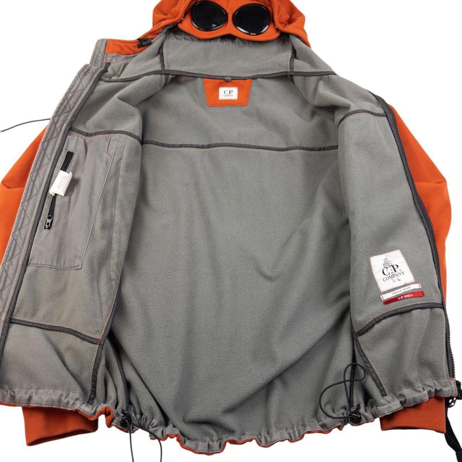 C.P. Company Vintage CP Company Goggle Hood Shell Jacket Size S Size US S / EU 44-46 / 1 - 5 Thumbnail