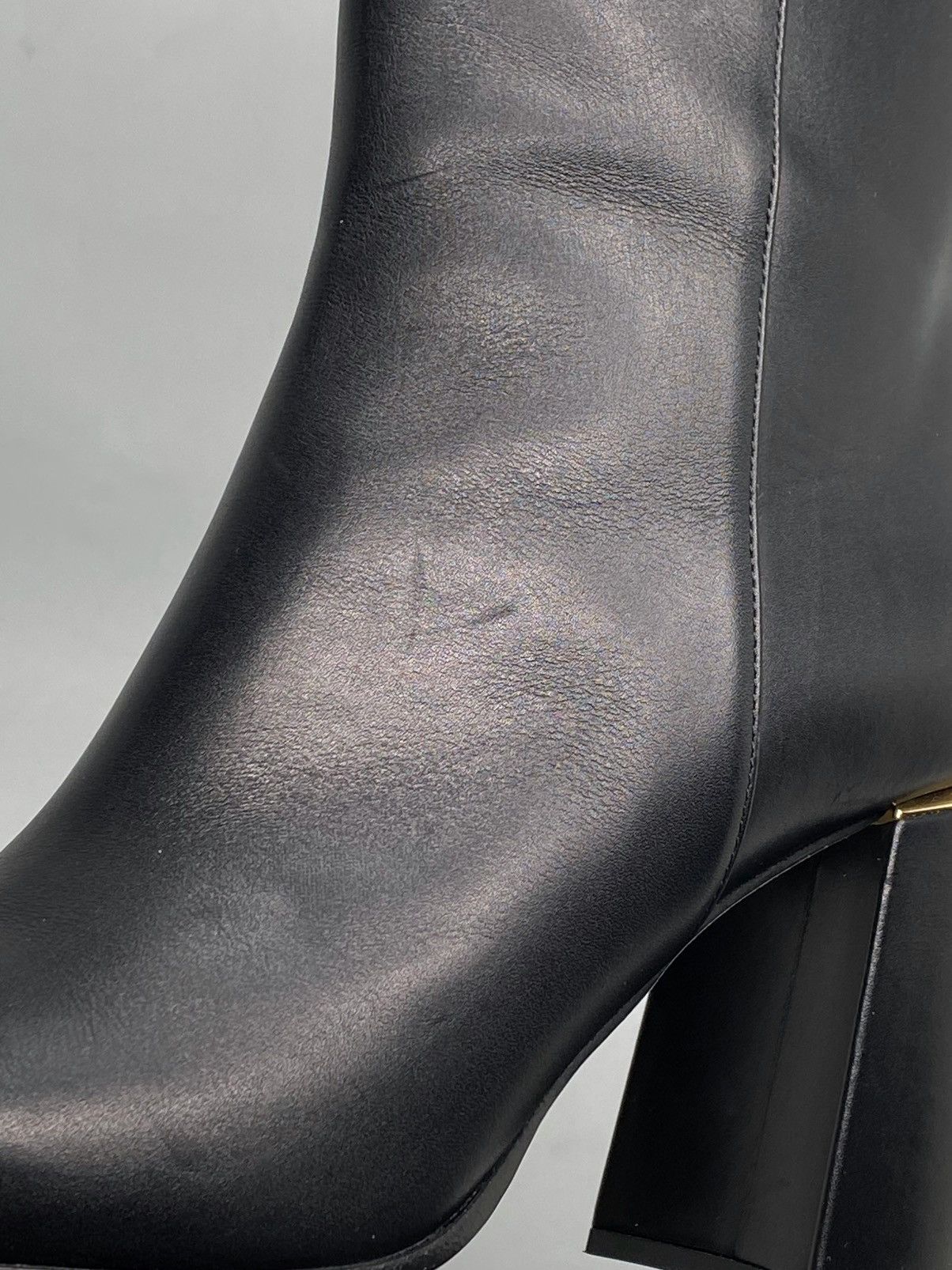 Jimmy Choo Jimmy Choo Loren 85MM Leather Ankle Boots size 40 Size US 10 / IT 40 - 12 Thumbnail