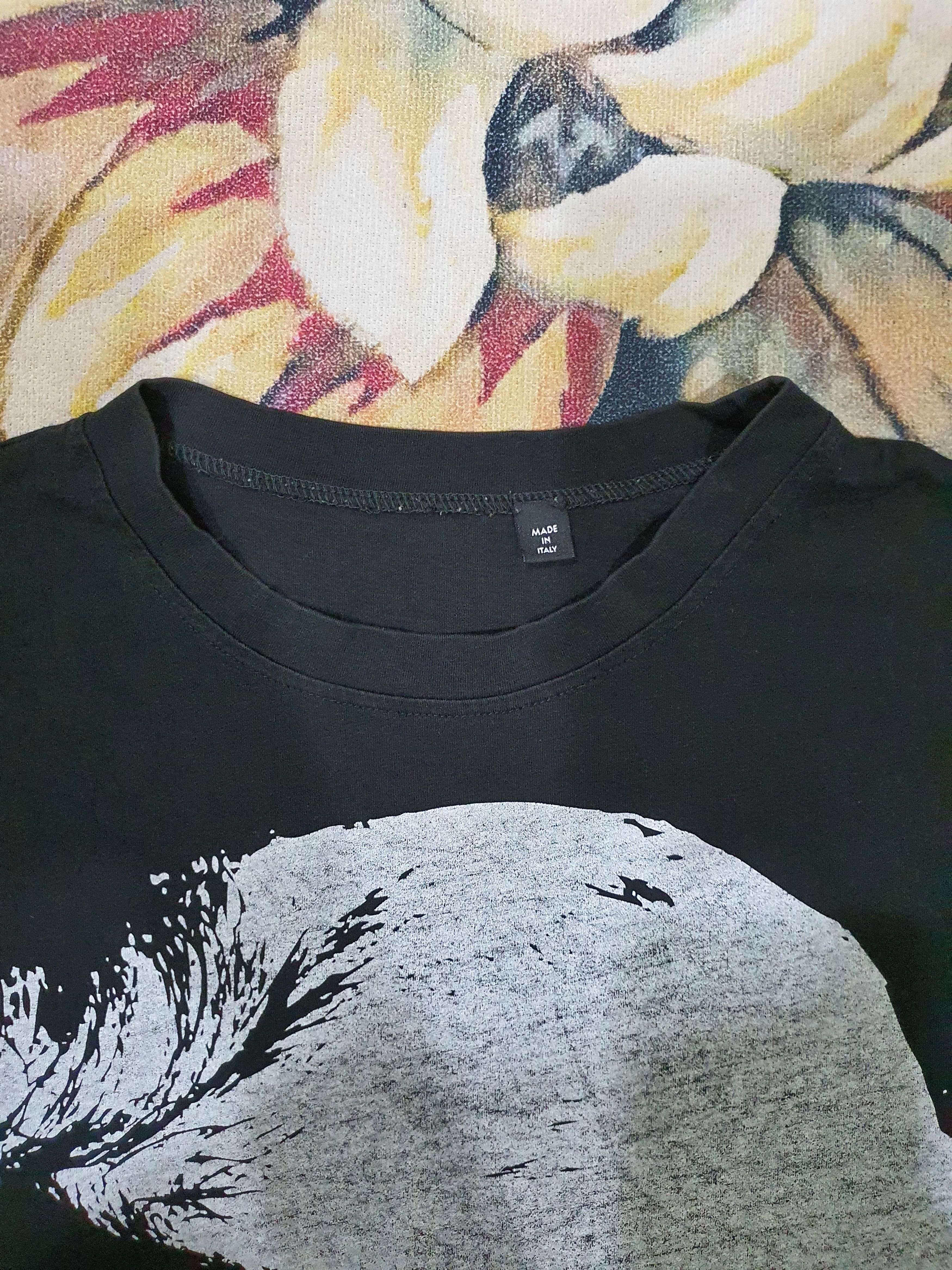Just Cavalli Just Cavalli featuring a graphic of Roberto Cavalli Size US M / EU 48-50 / 2 - 4 Thumbnail