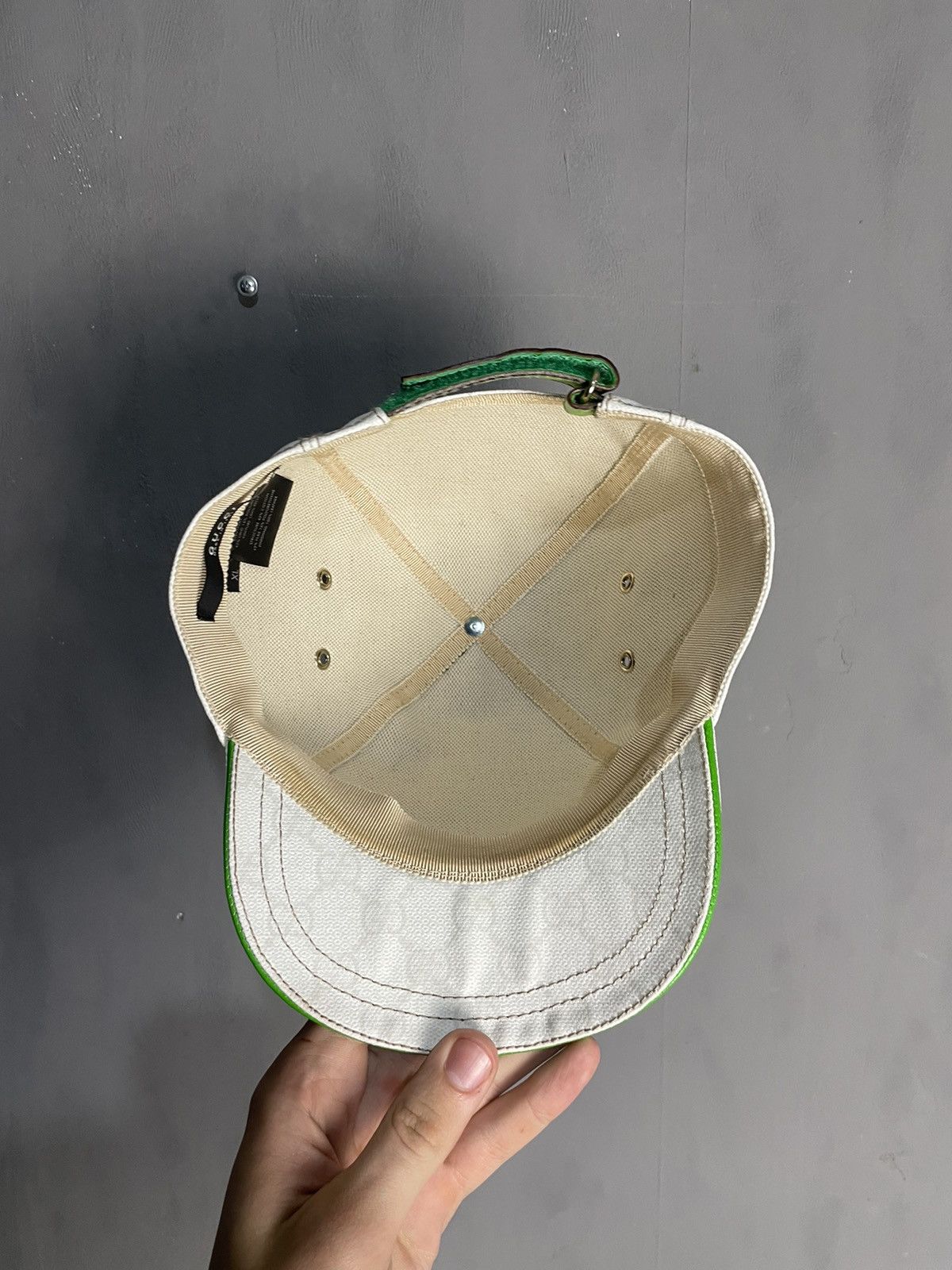 Gucci Mens Gucci Cap White Leather Size XL Monogram Size ONE SIZE - 5 Thumbnail