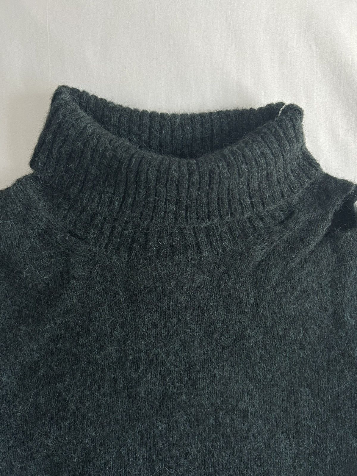 Maison Margiela Maison Margiela MM6 Turtle Neck Sweater Pullover Dark Green Size US L / EU 52-54 / 3 - 5 Thumbnail