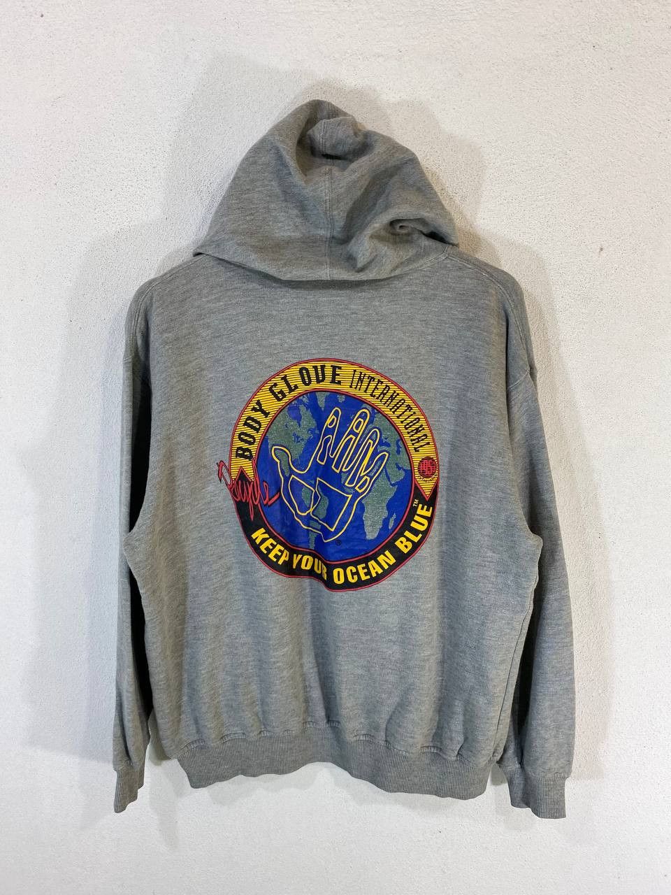 image of Avant Garde x Body Glove Vintage Body Glove Hoody Backhit Nice Design in Grey, Men's (Size Medium)