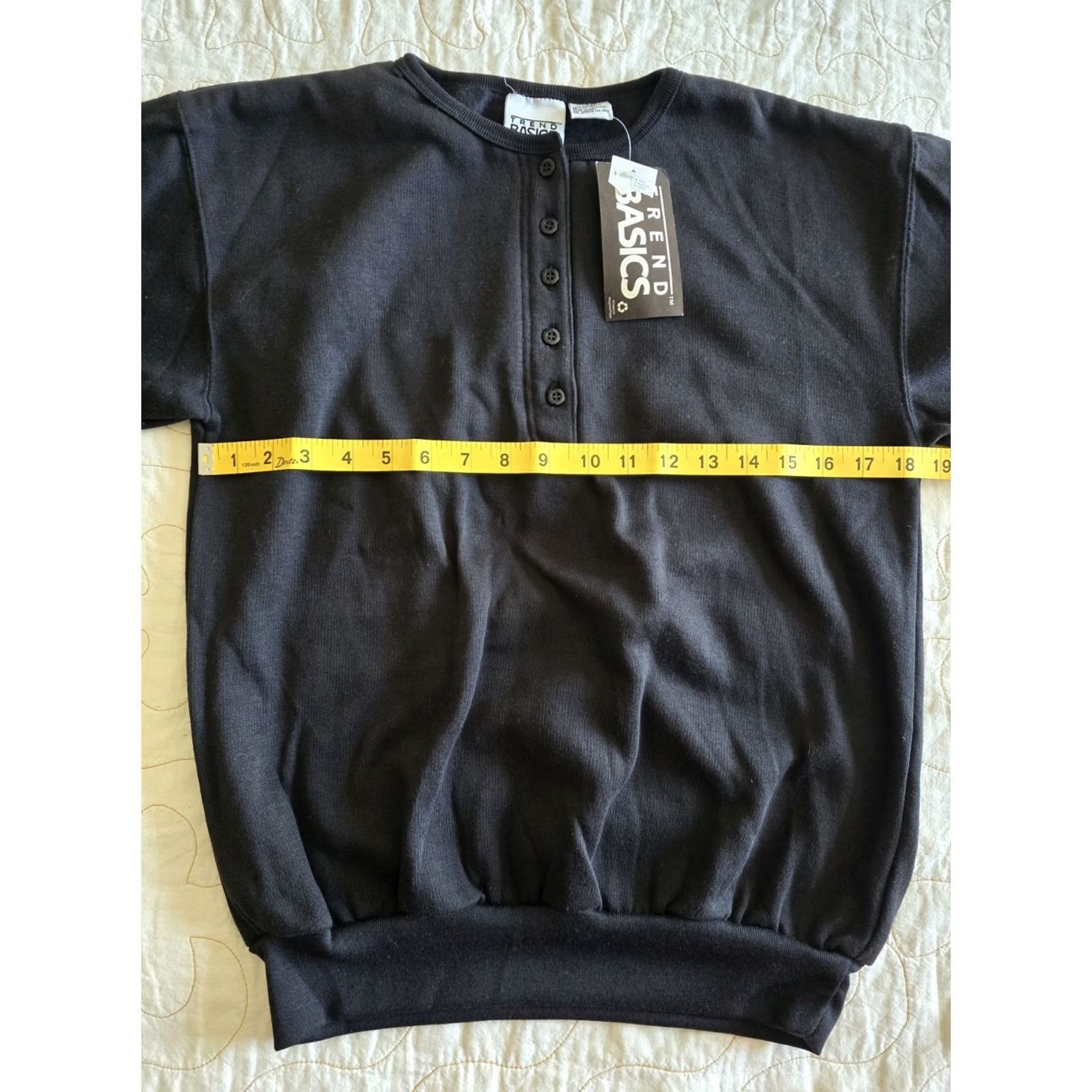 Asics Vintage Trend Basics Black Sweatshirt Womens Small NOS 80s 90s Crew Neck 1/4 Button Pullover Long Sleeve Regular Fit Easy Care Mens Womens Girls Boys Size S / US 4 / IT 40 - 6 Thumbnail