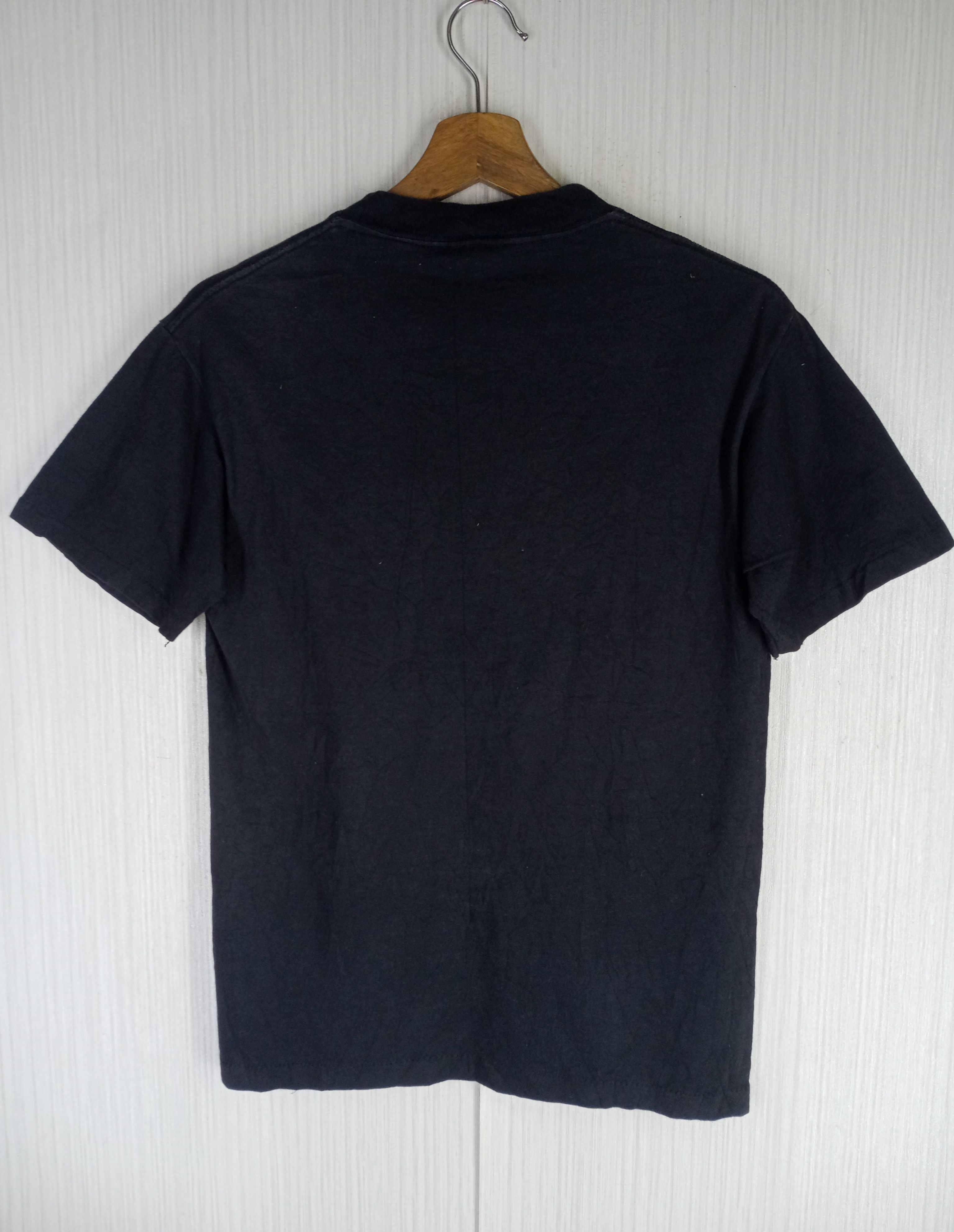 Expert Horror × Vintage Vintage 90s Tim Burton's Nightmare Before Christmas Tshirt Size US M / EU 48-50 / 2 - 8 Thumbnail