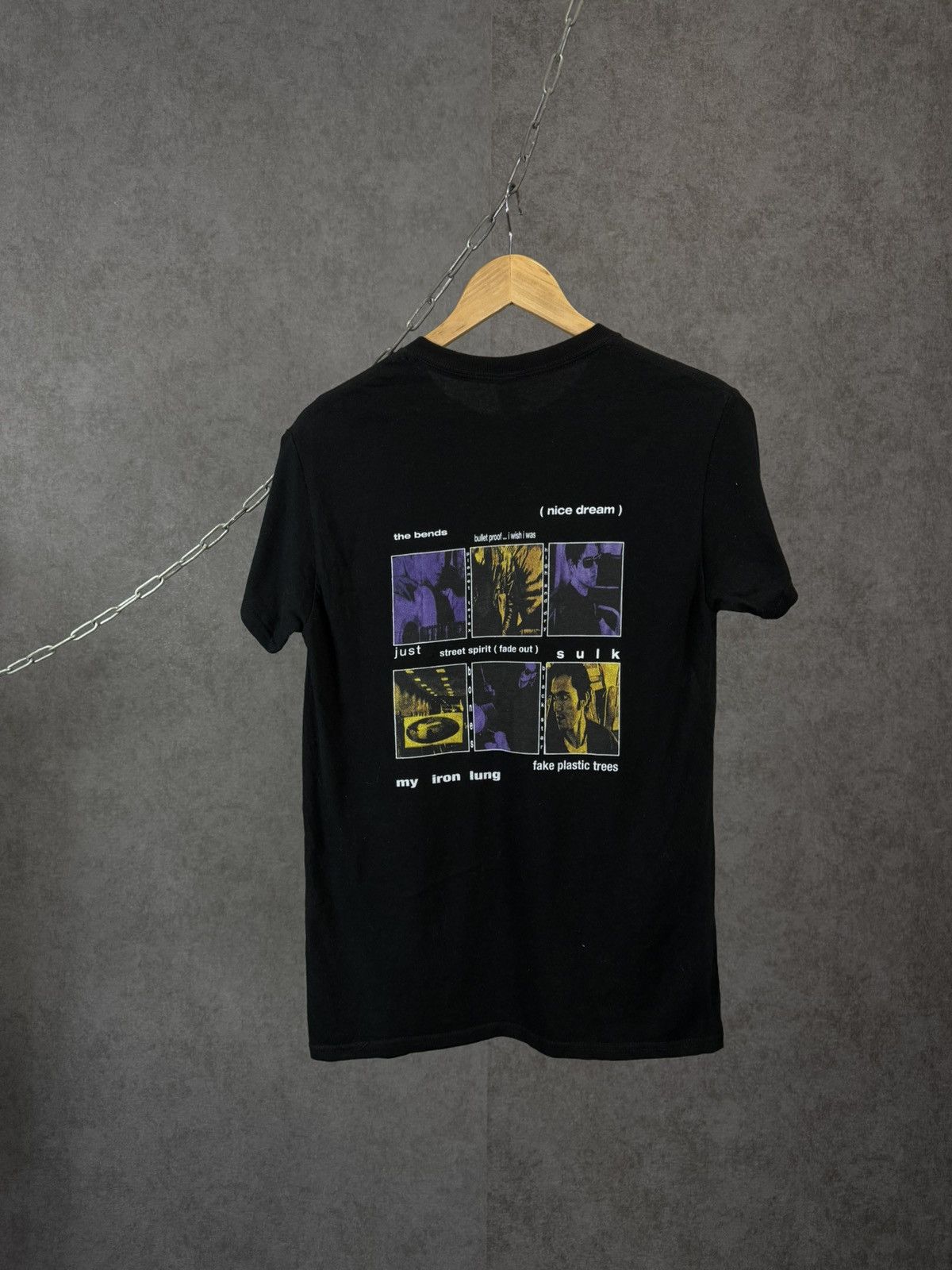 Band Tees Radiohead rock band overprinted tee Size US XS / EU 42 / 0 - 2 Thumbnail