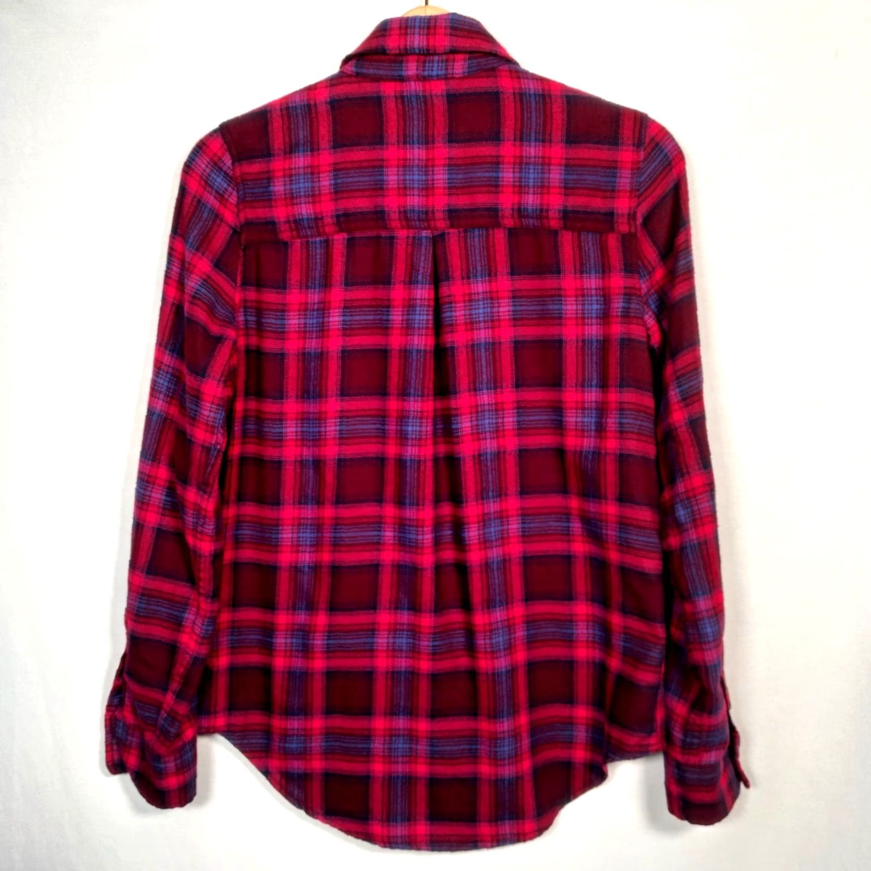 Aeropostale Aeropostale Shirt Women Small Pink Plaid Flannel Rayon Blend Button-Up Casual Long Sleeve Size S / US 4 / IT 40 - 2 Thumbnail