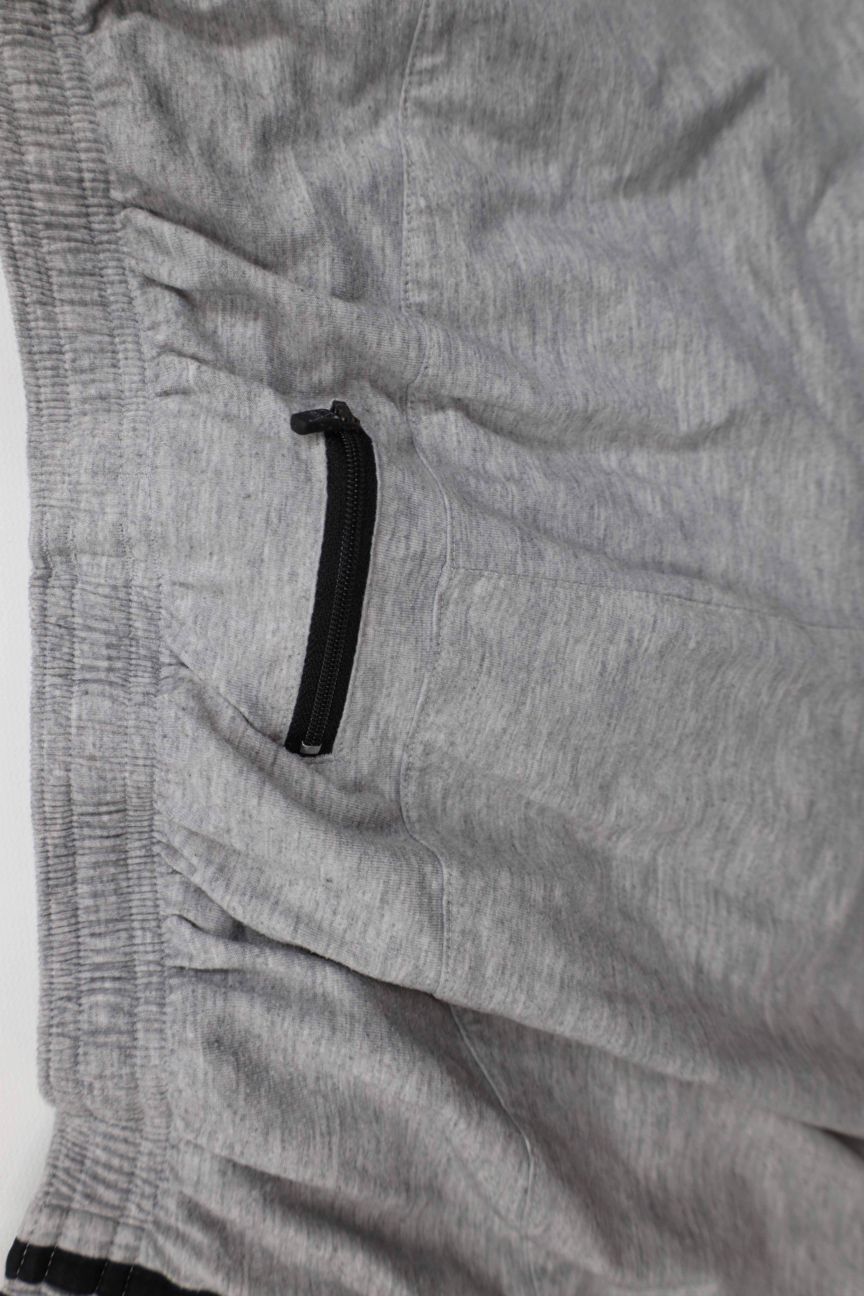 Adidas Vintage Y2K Adidas Reflective Lined Running Soccer Shorts Size US 34 / EU 50 - 14 Thumbnail