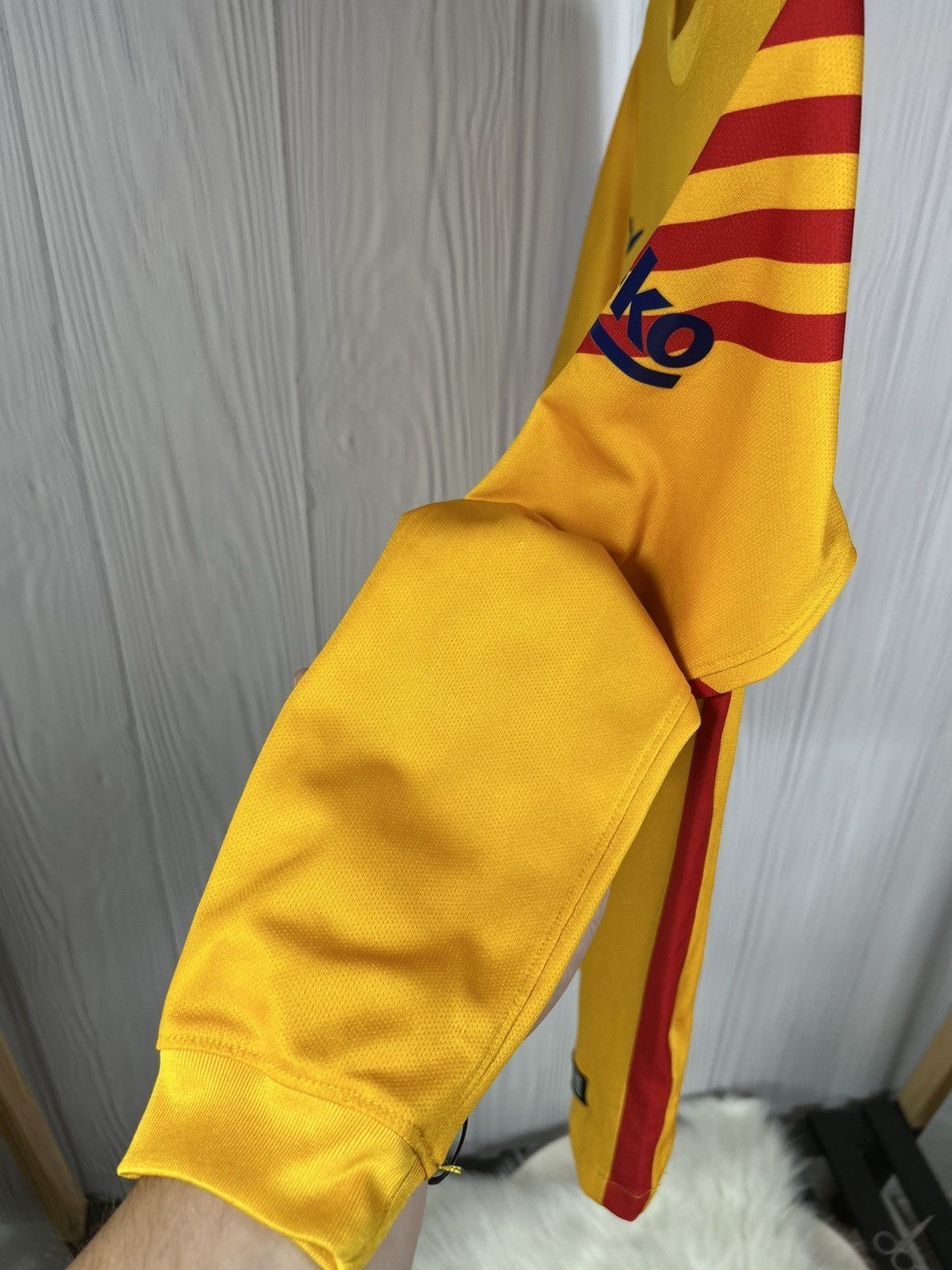 Nike FC Barcelona 2015 Soccer Jersey Longsleeve Size Boys M Size US M / EU 48-50 / 2 - 13 Thumbnail