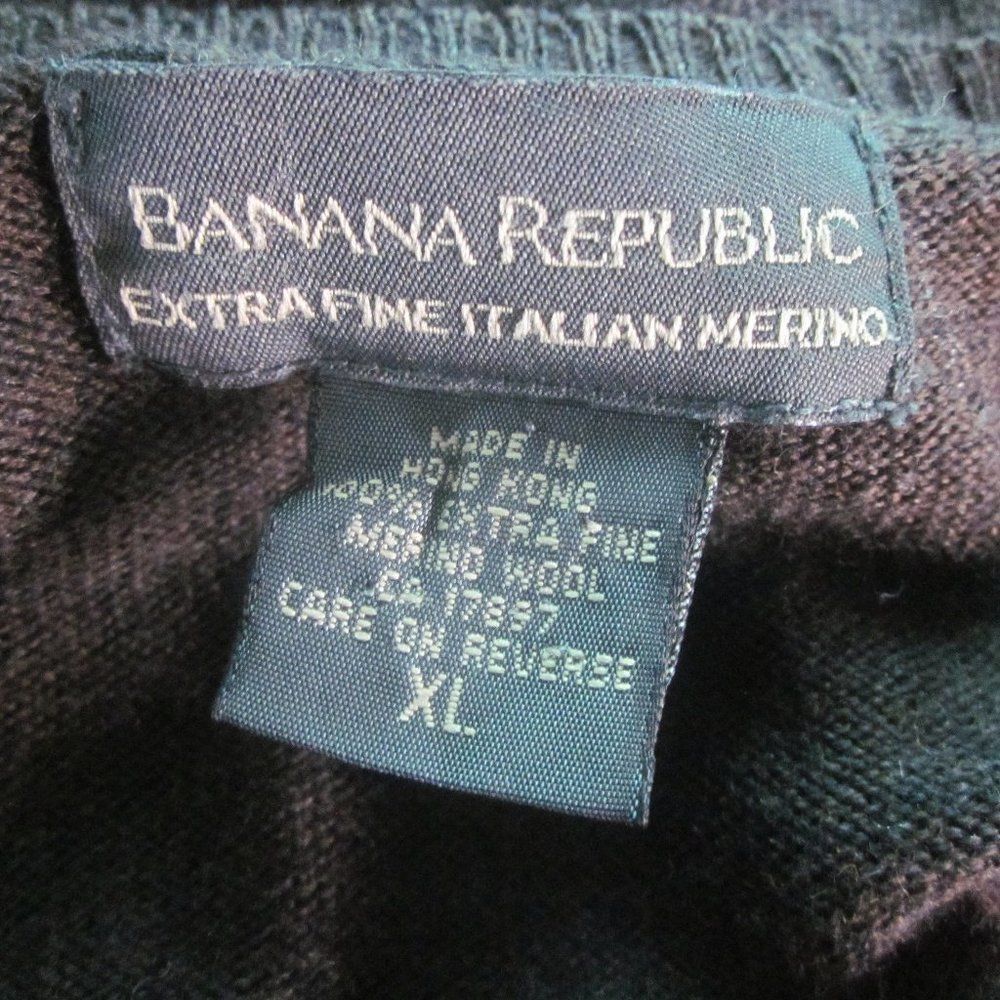Banana Republic Men VINTAGE Banana Republic Extrafine Merino Wool Size XL Pullover VNeck Sweater Size US XL / EU 56 / 4 - 2 Thumbnail
