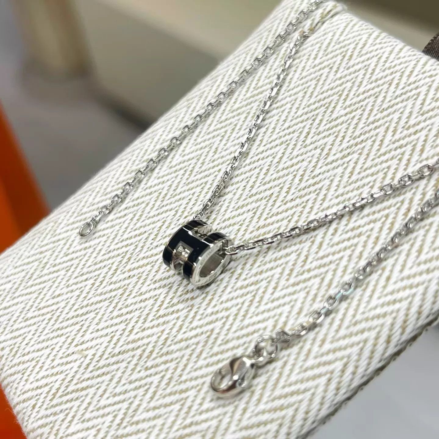 Hermes Hermes Pop mini H Necklace AH320 Black/Silver Chain Size ONE SIZE - 7 Thumbnail