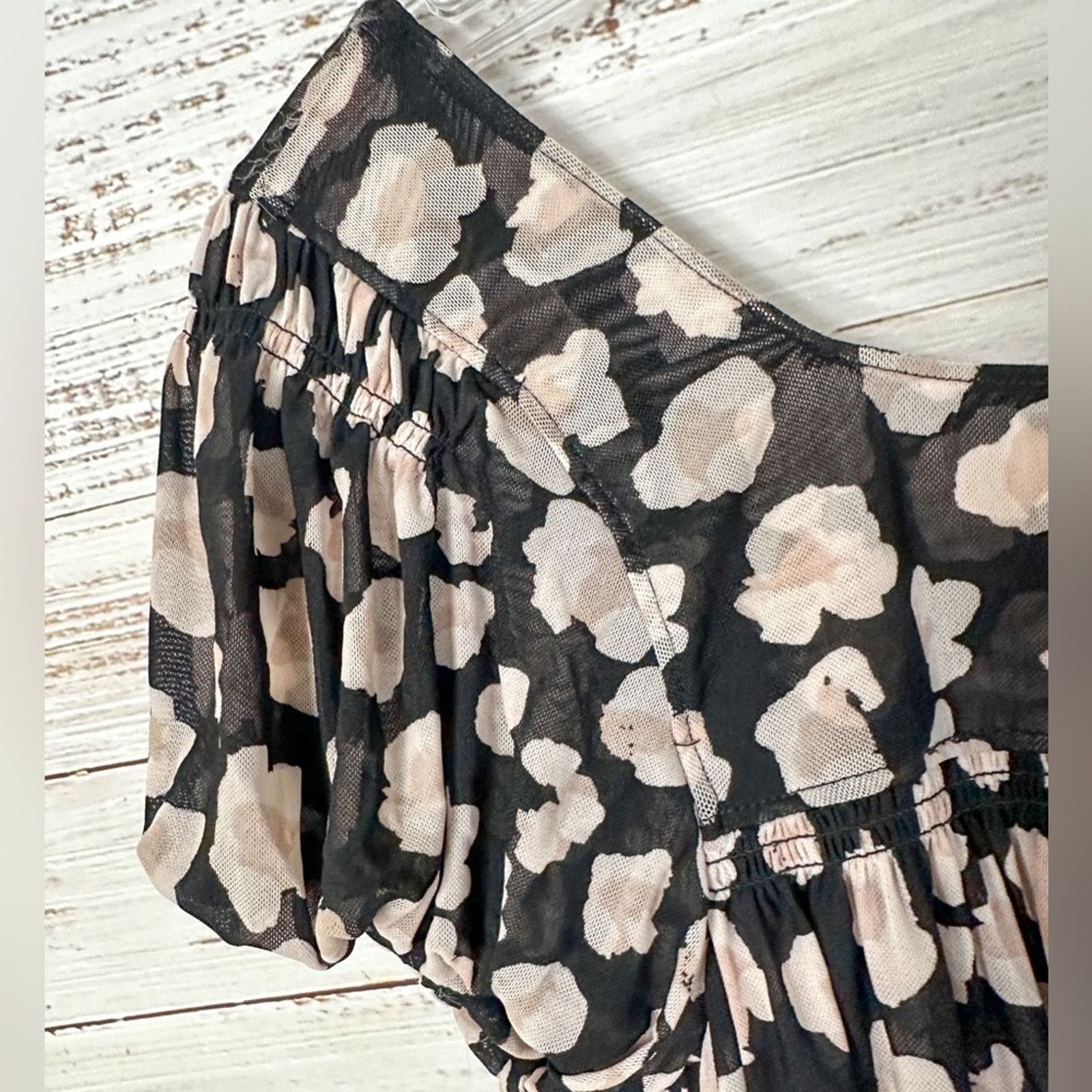 Free People Free People Mesh Animal Print Crop Top, EUC, Size XS Size XS / US 0-2 / IT 36-38 - 12 Thumbnail