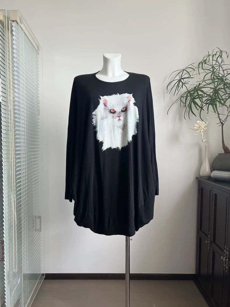 Vivienne Westwood Vivienne Westwood size2 Irregular silhouette long sleeve T Size M / US 6-8 / IT 42-44 - 1 Thumbnail