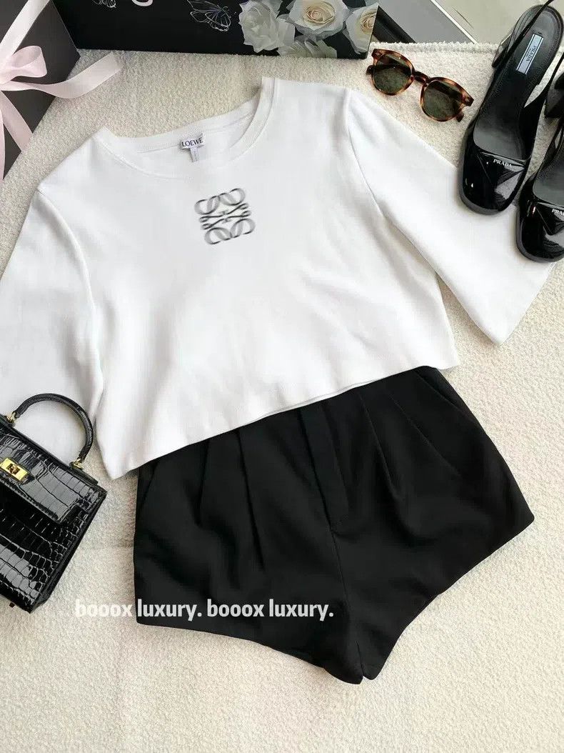 Loewe Loewe Cotton Short Logo Printed White Short Sleeve Size L / US 10 / IT 46 - 1 Thumbnail