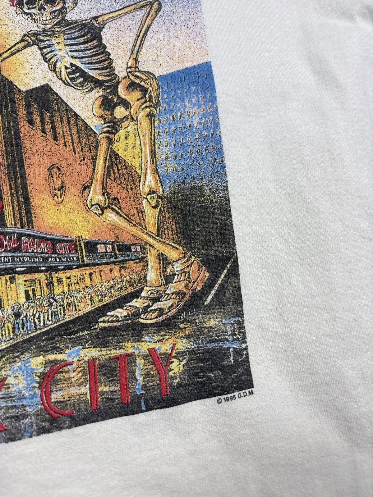 Band Tees Vintage 1995 Grateful Dead New York Radio City T-Shirt 90s Size US XL / EU 56 / 4 - 11 Thumbnail