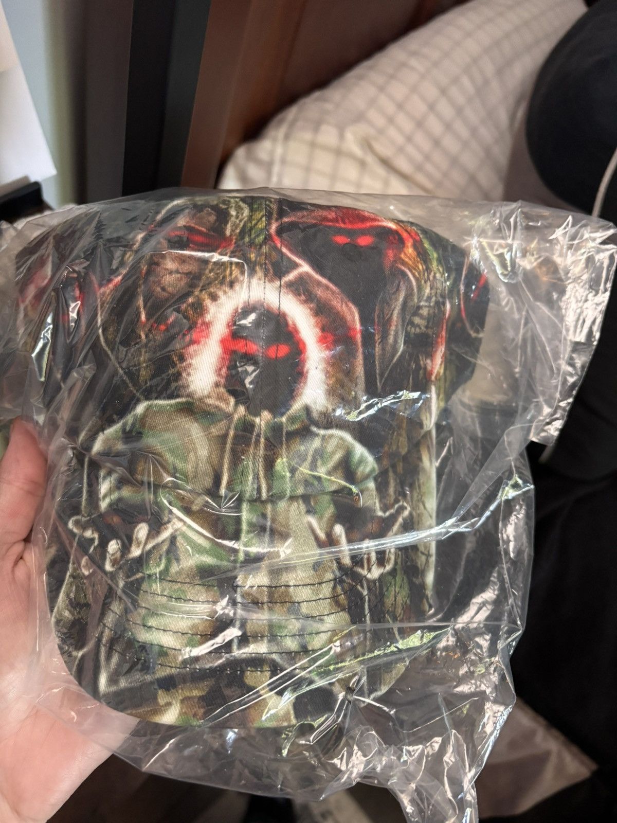 Supreme Supreme + Art Dealer Shadows 6-Panel Hat (BRAND NEW) Size ONE SIZE - 1 Thumbnail