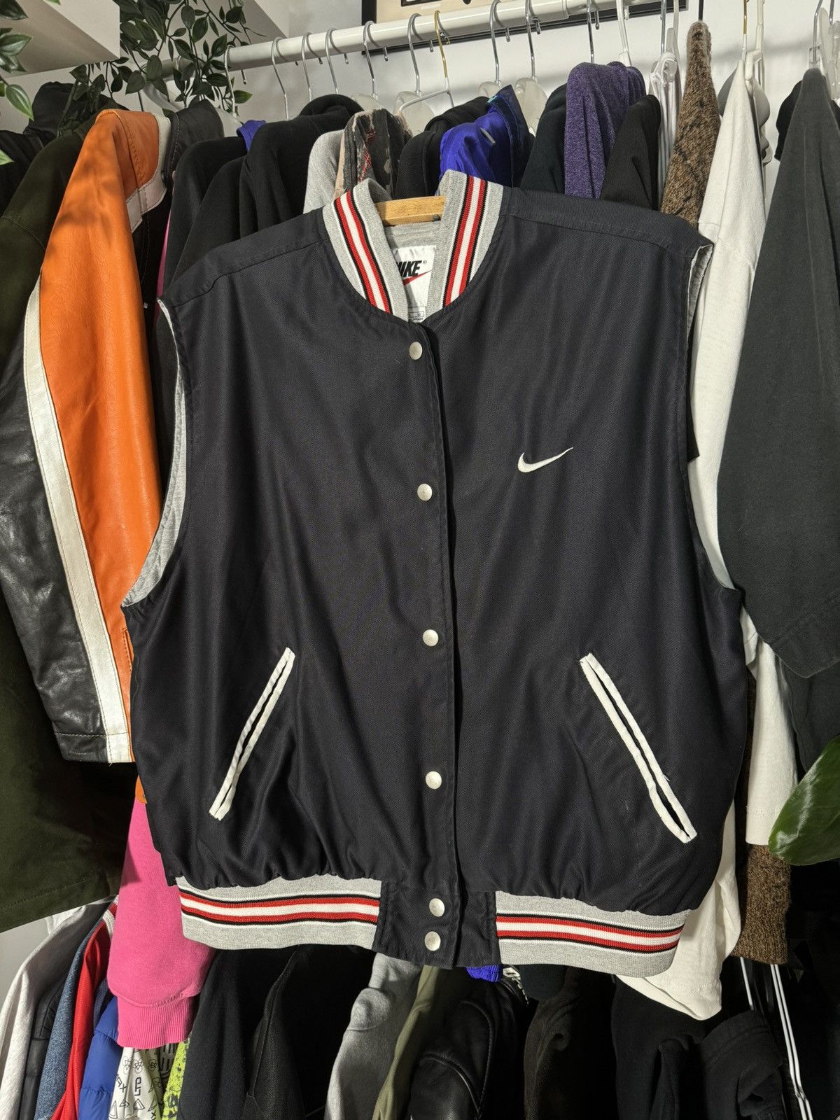 Nike × Vintage 90s Vintage Nike Spell Out Big Logo Zip Up Vest Retro Swoosh Size US S / EU 44-46 / 1 - 3 Thumbnail