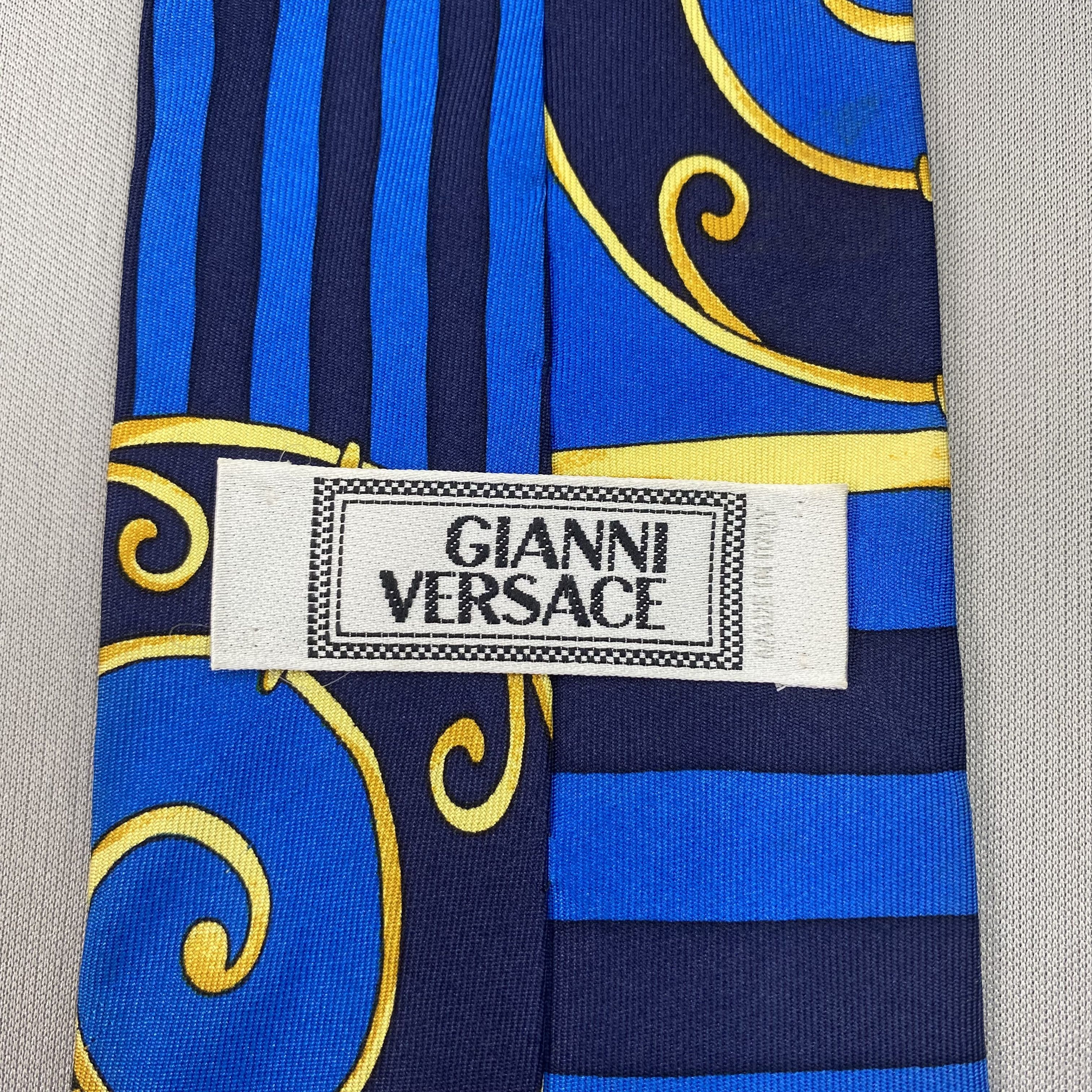 Japanese Brand Vintage Gianni Versace SILK Necktie Cravate Pure Silk Size ONE SIZE - 7 Thumbnail